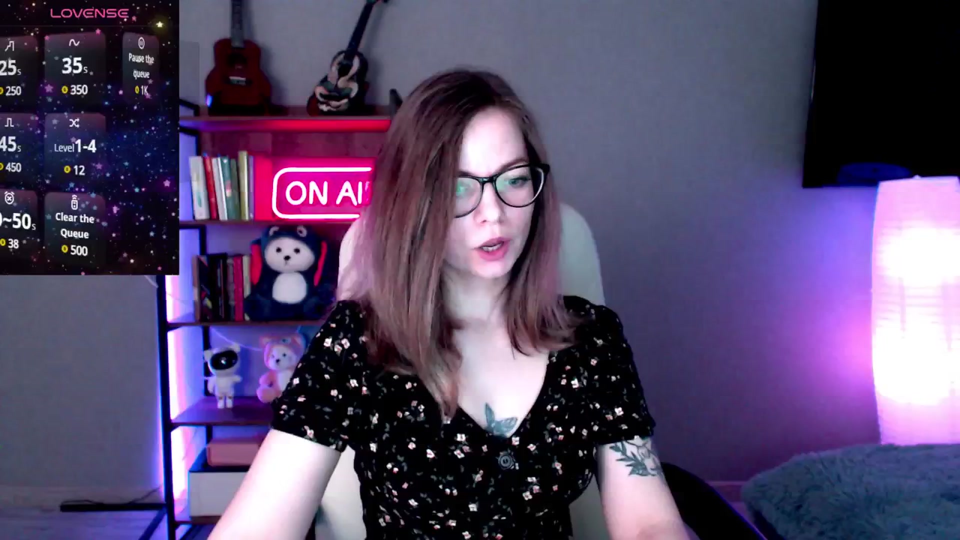 Gallery image thumbnail from MewTwo's myfreecams stream on, 02/27/2025, 09:21 image 11 of 20