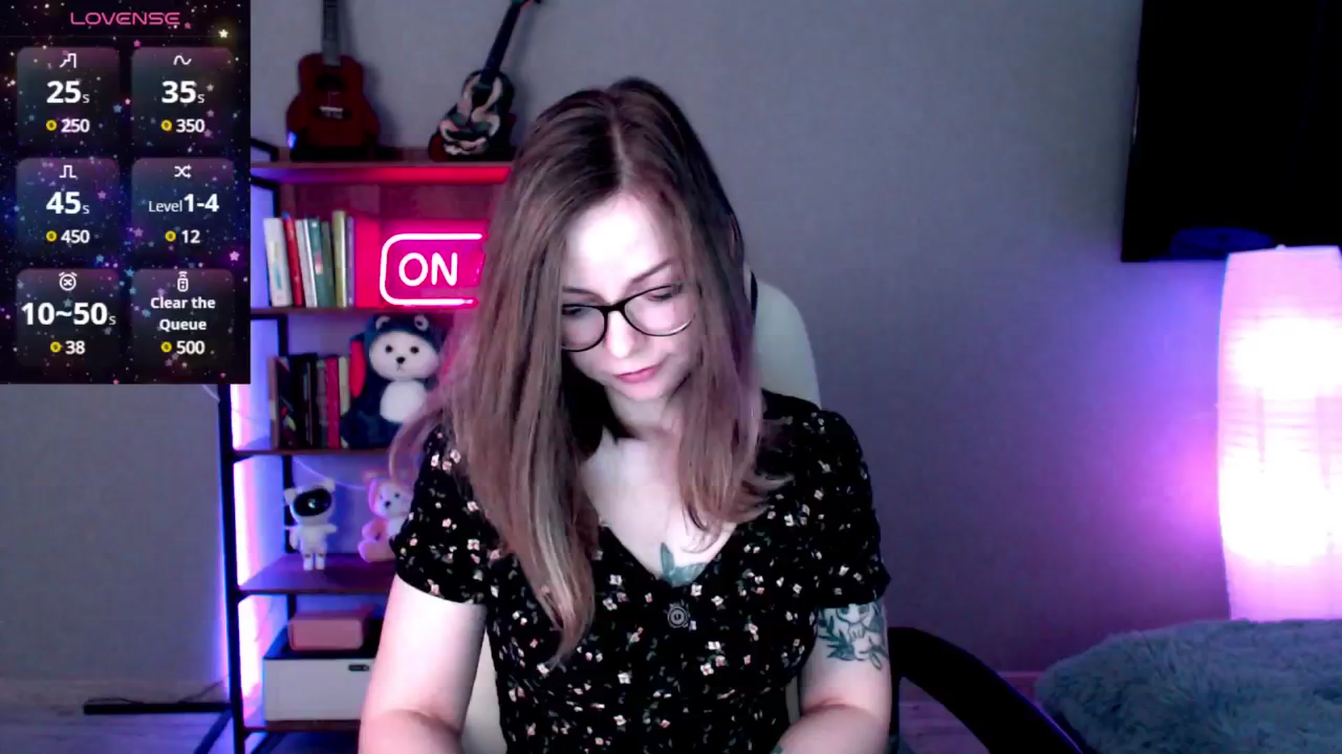 Gallery image thumbnail from MewTwo's myfreecams stream on, 02/27/2025, 09:21 image 17 of 20