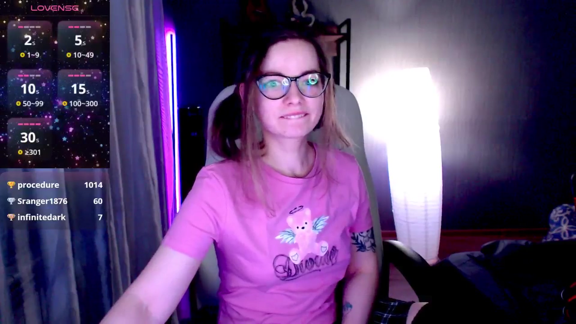 Gallery image thumbnail from MewTwo's myfreecams stream on, 04/05/2025, 23:06 image 13 of 20