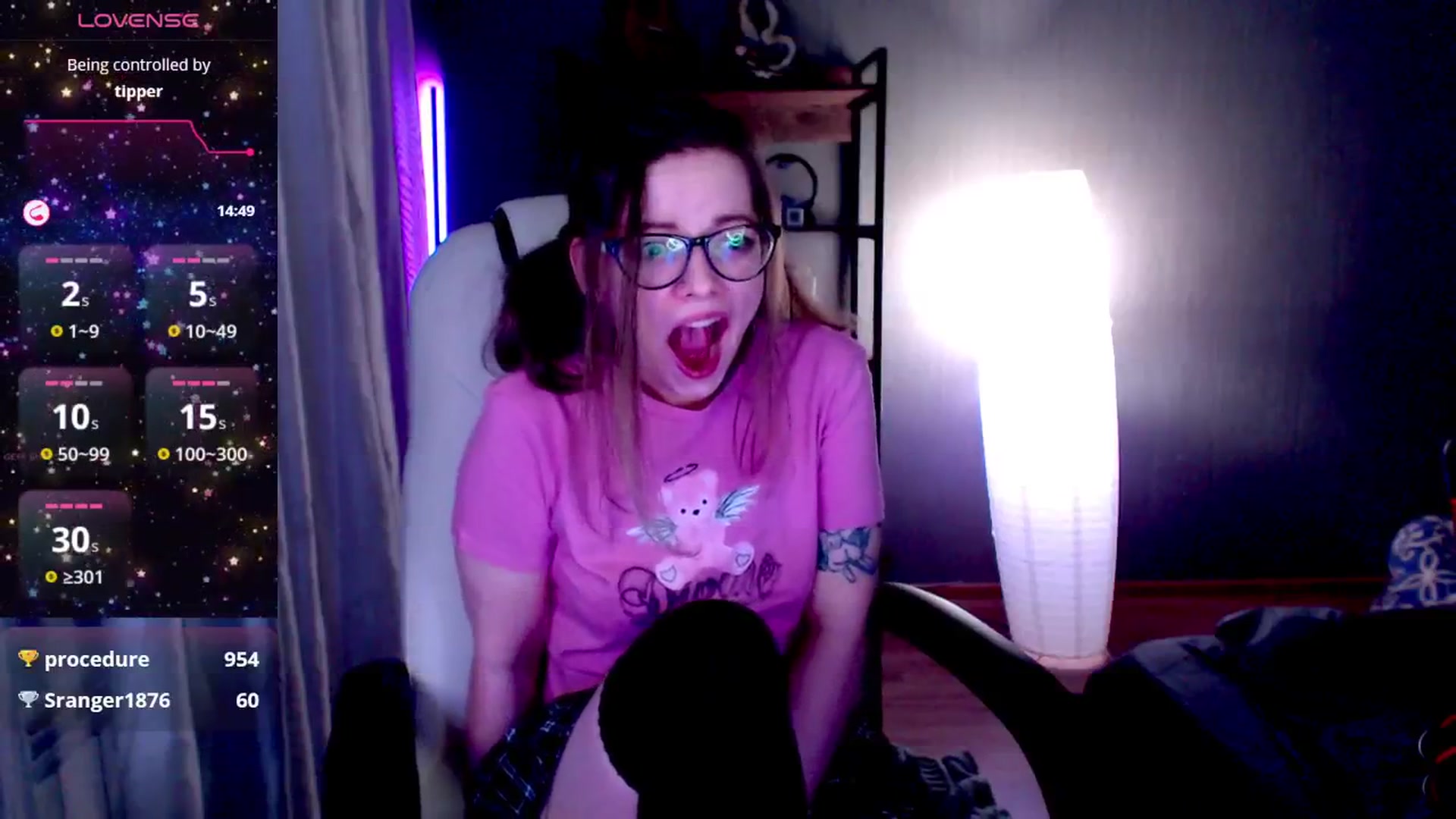 Gallery image thumbnail from MewTwo's myfreecams stream on, 04/05/2025, 23:06 image 9 of 20