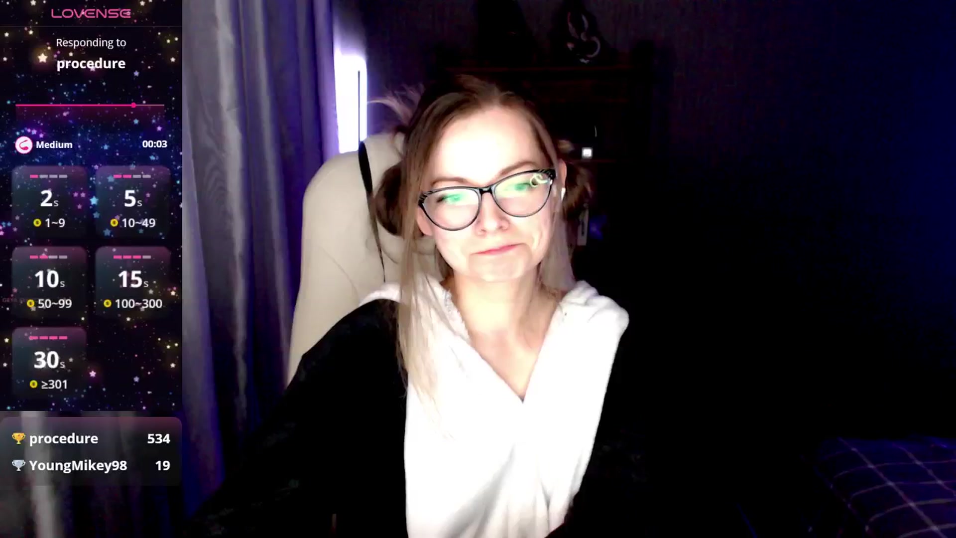 Gallery image thumbnail from MewTwo's myfreecams stream on, 04/29/2025, 20:25 image 9 of 20