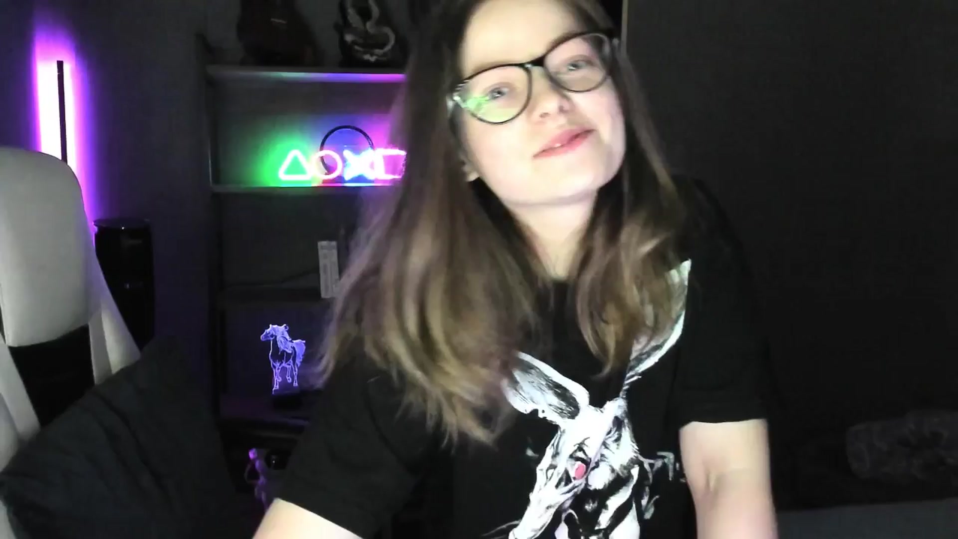 Gallery image thumbnail from MewTwo's myfreecams stream on, 05/24/2025, 23:06 image 1 of 20