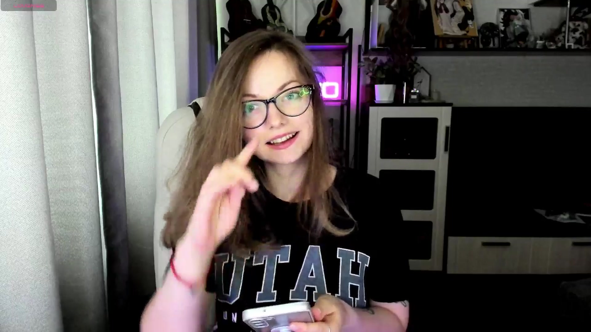 Gallery image thumbnail from MewTwo's myfreecams stream on, 07/02/2025, 09:48 image 7 of 20