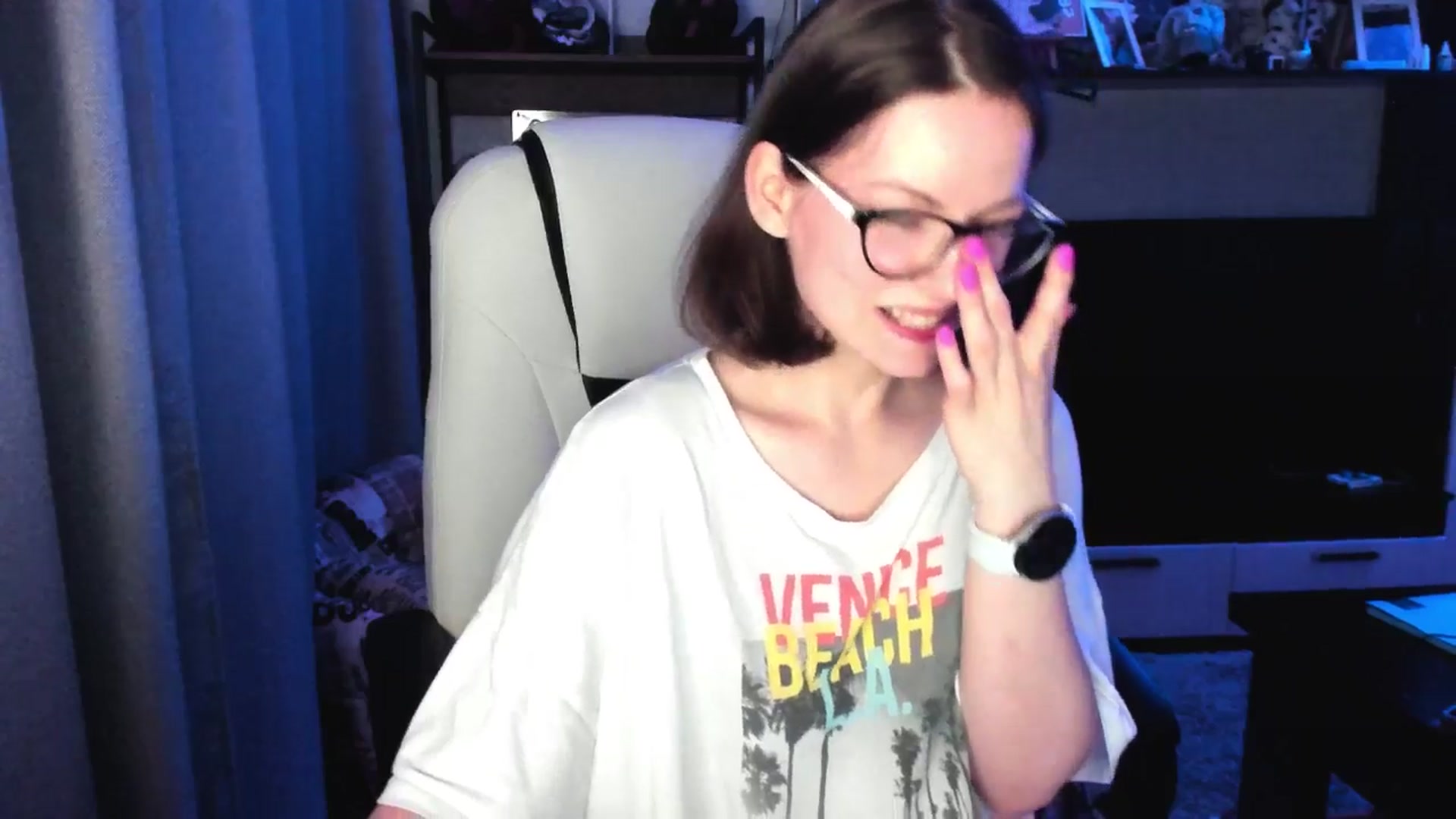 Gallery image thumbnail from MewTwo's myfreecams stream on, 08/12/2025, 22:26 image 10 of 20