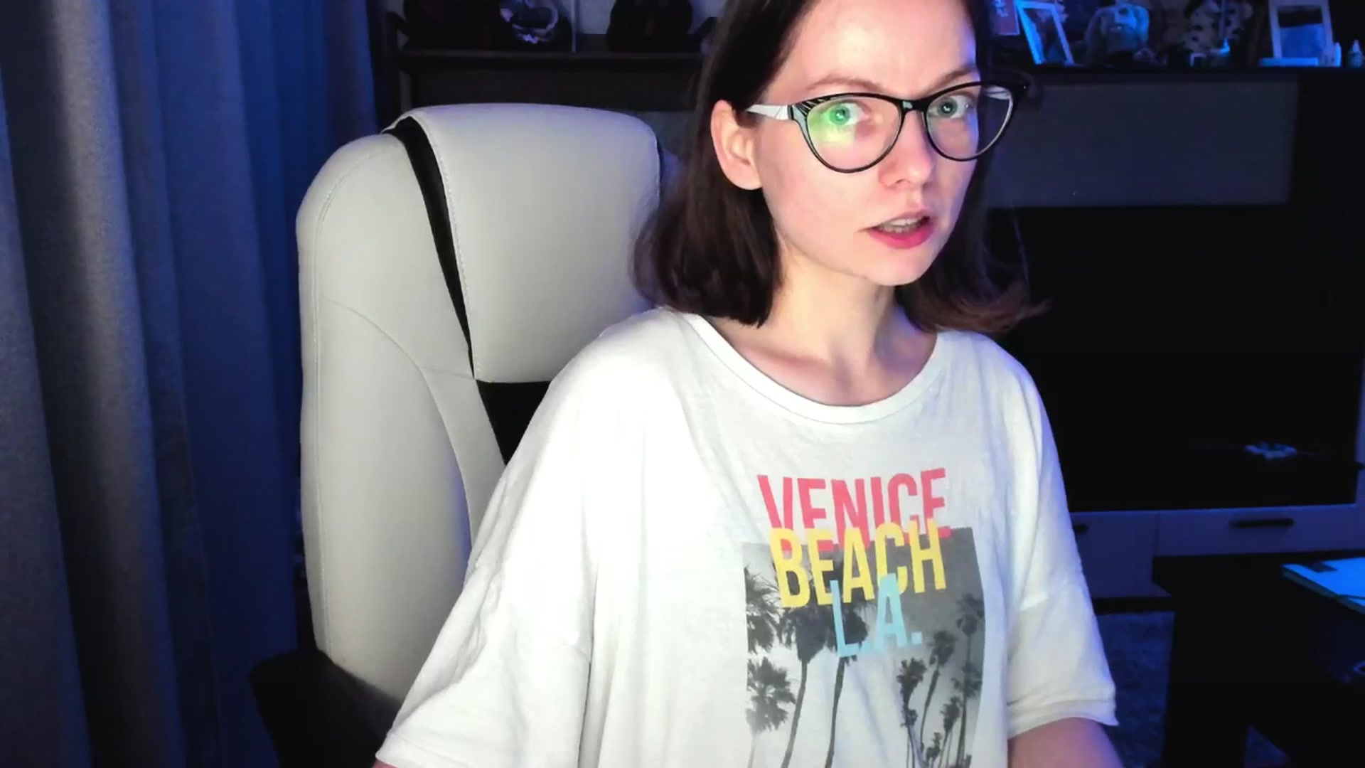 Gallery image thumbnail from MewTwo's myfreecams stream on, 08/12/2025, 22:58 image 20 of 20