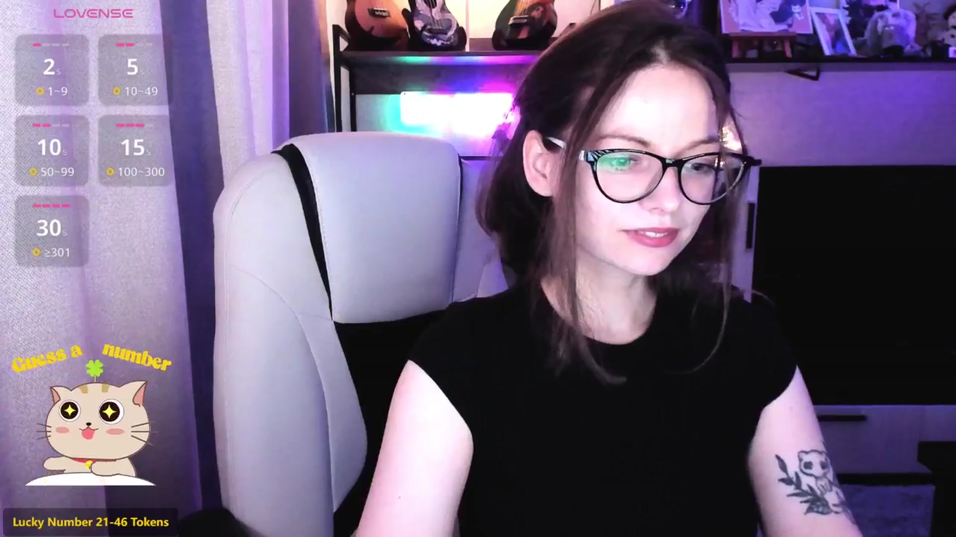Gallery image thumbnail from MewTwo's myfreecams stream on, 08/14/2025, 08:24 image 16 of 20