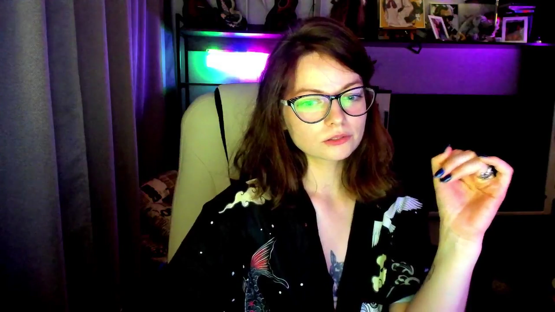 Gallery image thumbnail from MewTwo's myfreecams stream on, 09/23/2025, 19:32 image 3 of 20