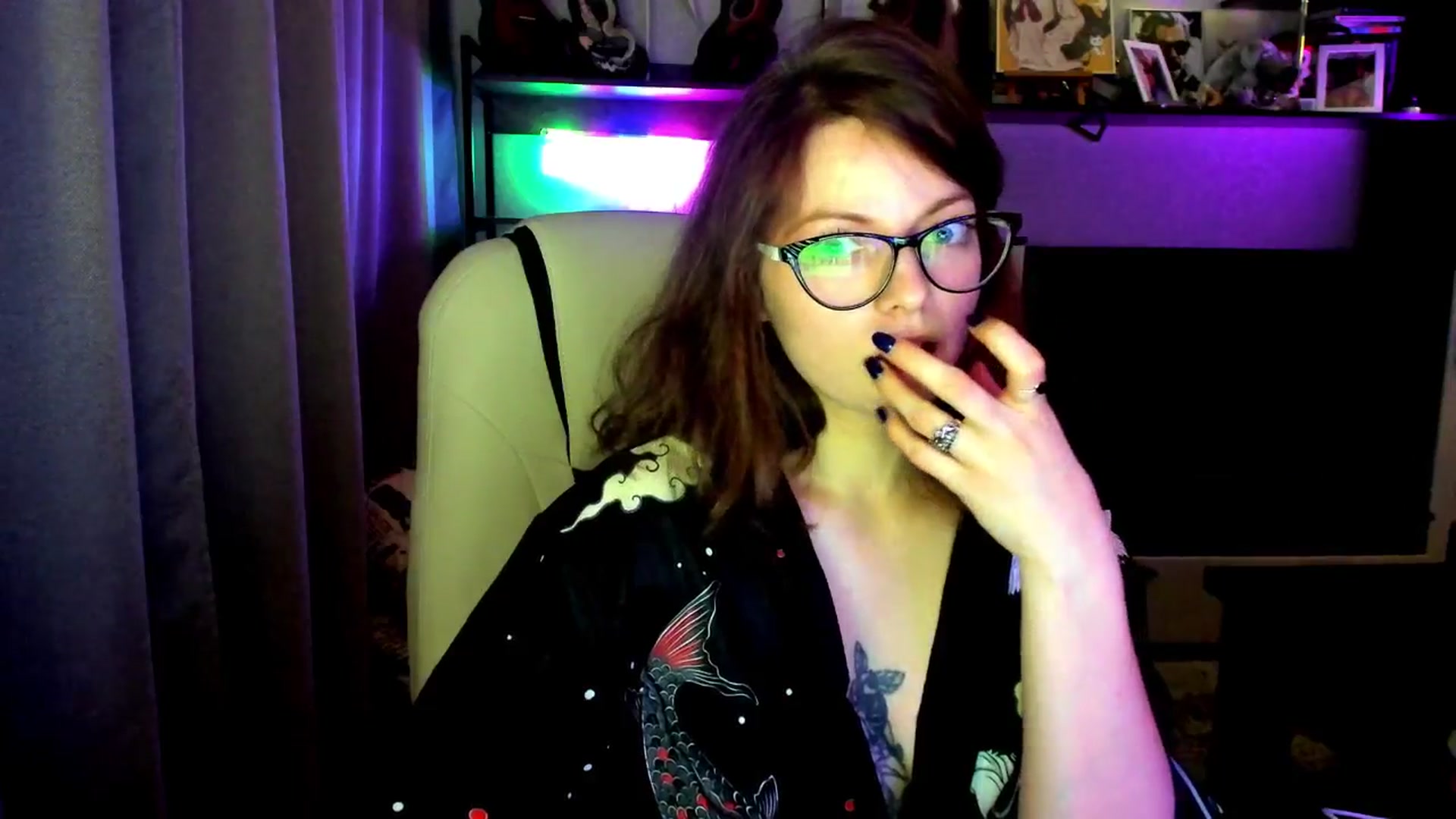 Gallery image thumbnail from MewTwo's myfreecams stream on, 09/23/2025, 19:32 image 10 of 20