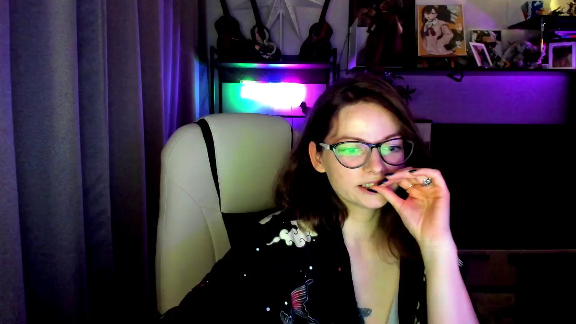 Gallery image thumbnail from MewTwo's myfreecams stream on, 09/23/2025, 20:18 image 17 of 20