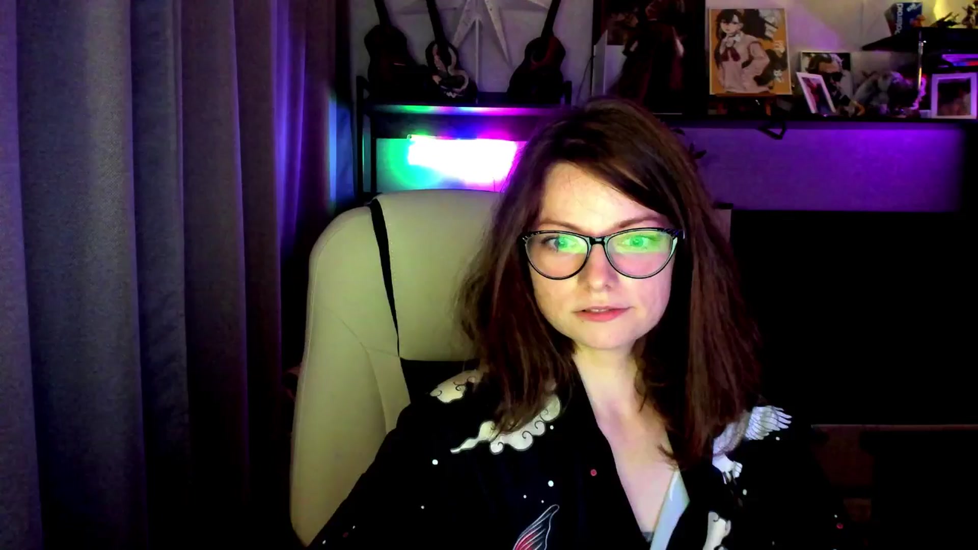 Gallery image thumbnail from MewTwo's myfreecams stream on, 09/23/2025, 20:18 image 3 of 20