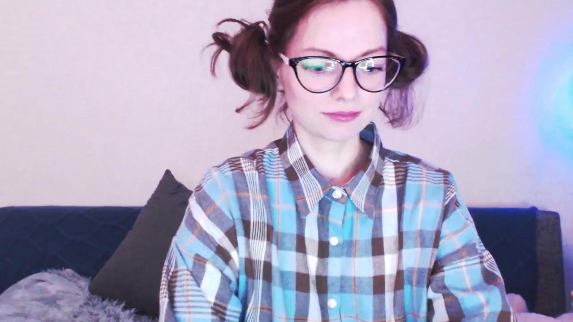 Gallery image thumbnail from MewTwo's myfreecams stream on, 09/28/2025, 02:11 image 5 of 20
