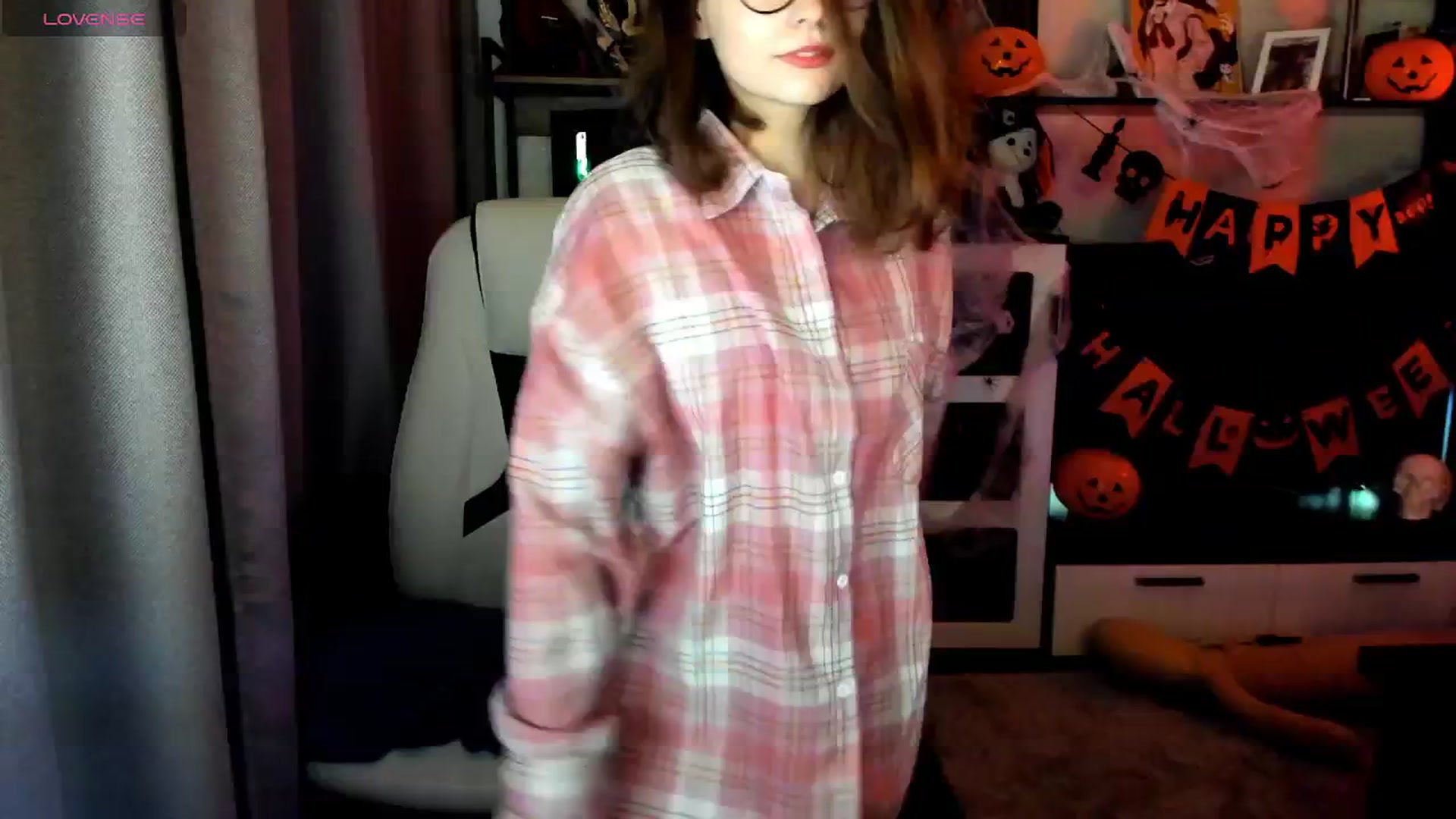 Gallery image thumbnail from MewTwo's myfreecams stream on, 10/25/2025, 23:16 image 2 of 20