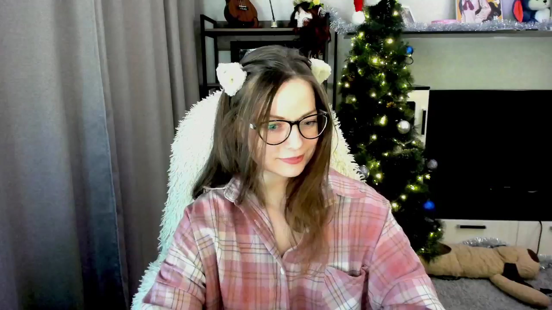 Gallery image thumbnail from MewTwo's myfreecams stream on, 02/03/2026, 21:54 image 1 of 20