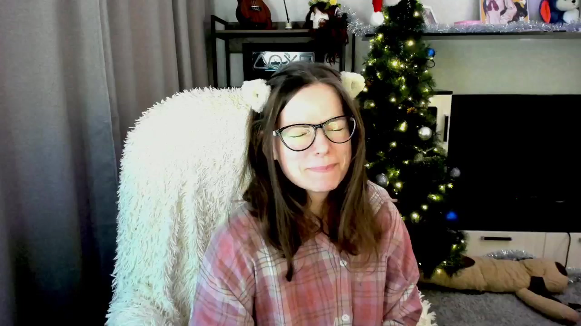 Gallery image thumbnail from MewTwo's myfreecams stream on, 02/03/2026, 21:54 image 7 of 20