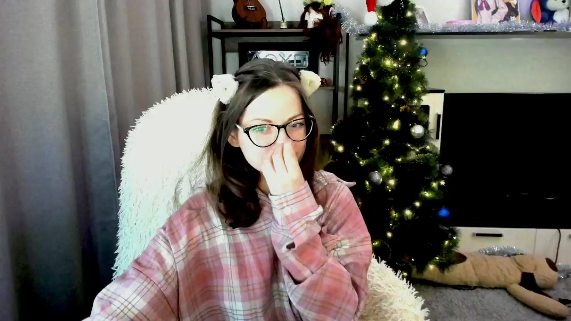 Gallery image thumbnail from MewTwo's myfreecams stream on, 02/03/2026, 21:54 image 6 of 20