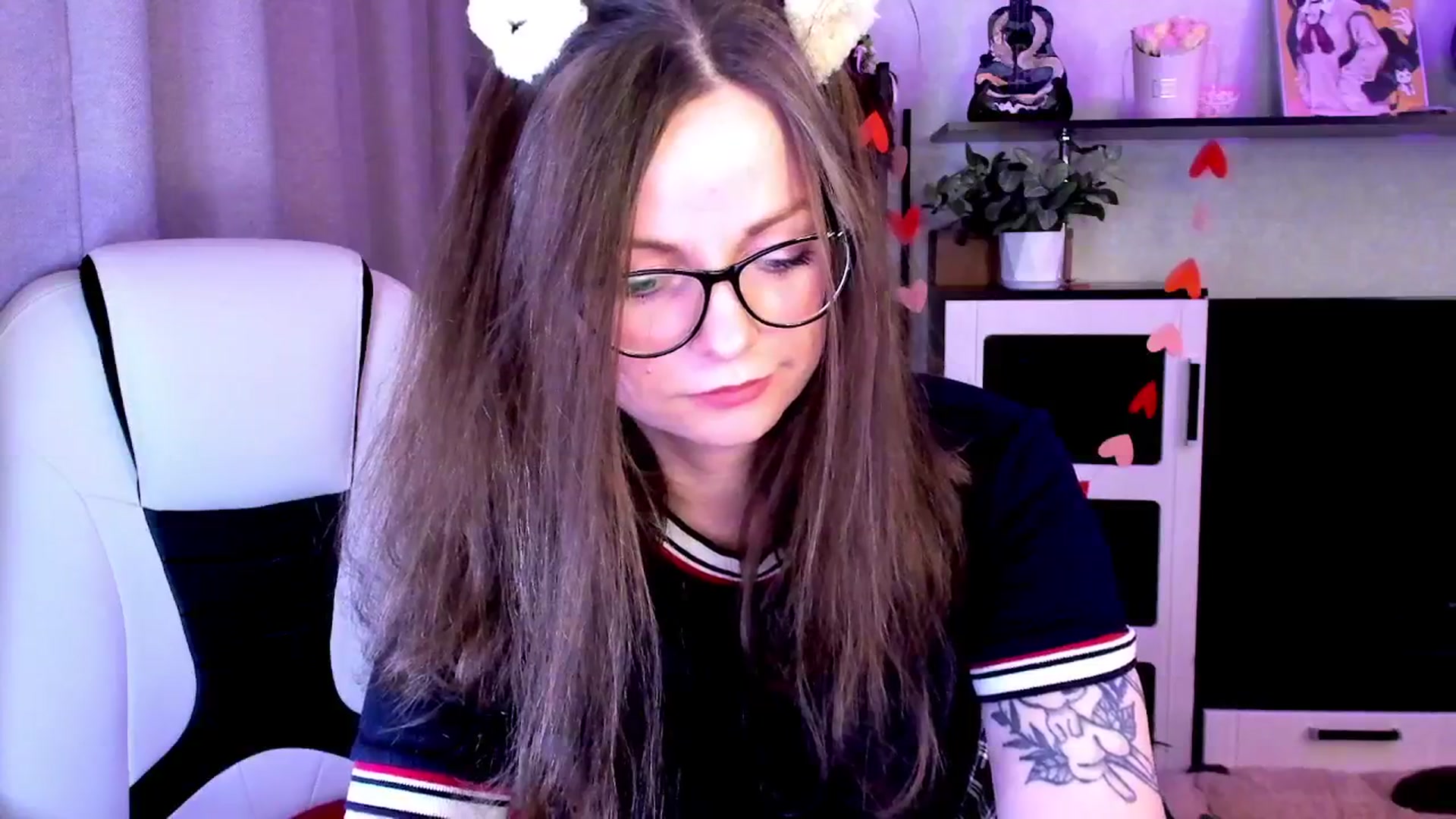 Gallery image thumbnail from MewTwo's myfreecams stream on, 02/24/2026, 20:10 image 10 of 20
