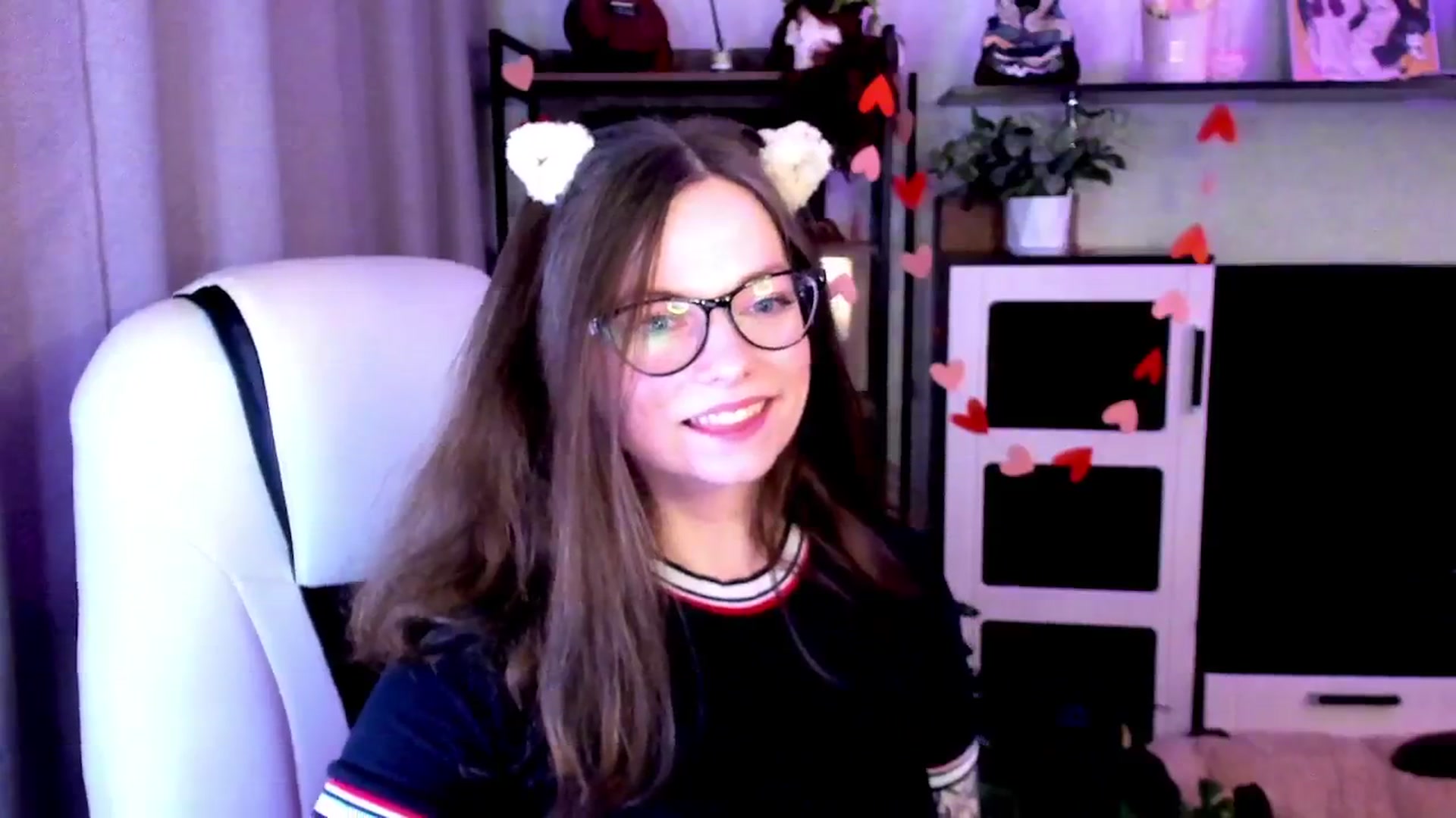 Gallery image thumbnail from MewTwo's myfreecams stream on, 02/24/2026, 20:10 image 16 of 20