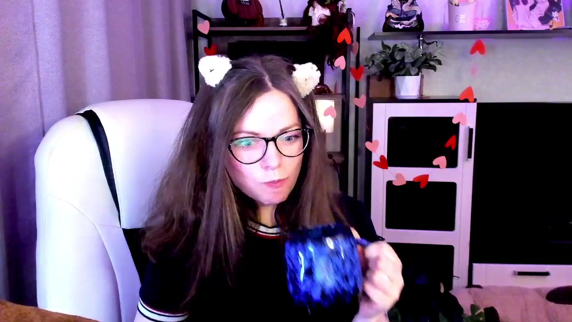 Gallery image thumbnail from MewTwo's myfreecams stream on, 02/24/2026, 20:10 image 14 of 20