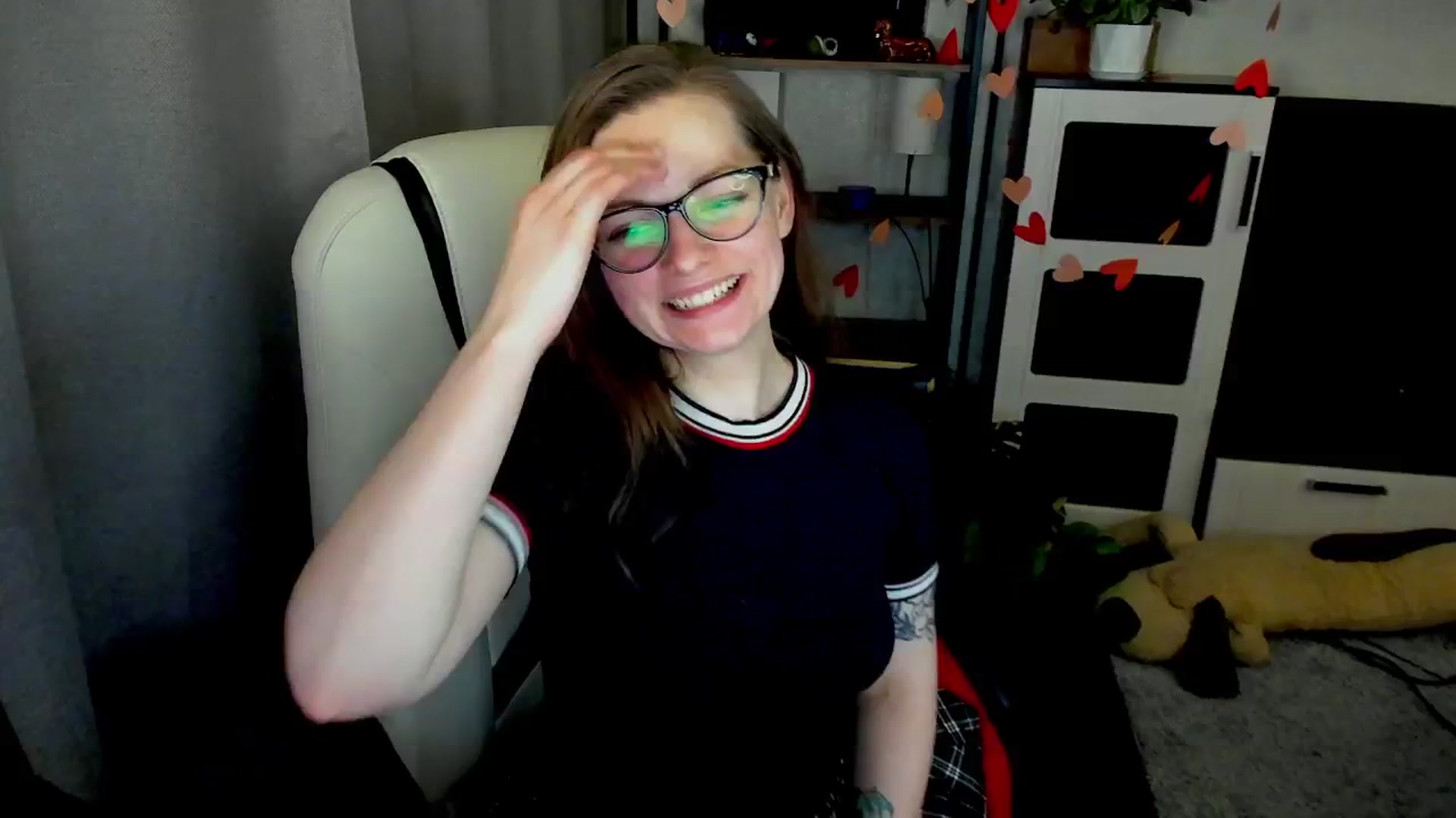 Gallery image thumbnail from MewTwo's myfreecams stream on, 03/10/2026, 23:49 image 14 of 20