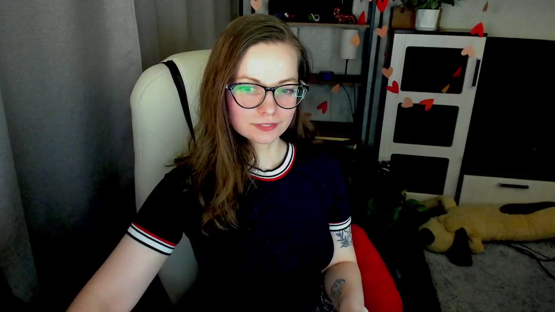Gallery image thumbnail from MewTwo's myfreecams stream on, 03/10/2026, 23:49 image 12 of 20