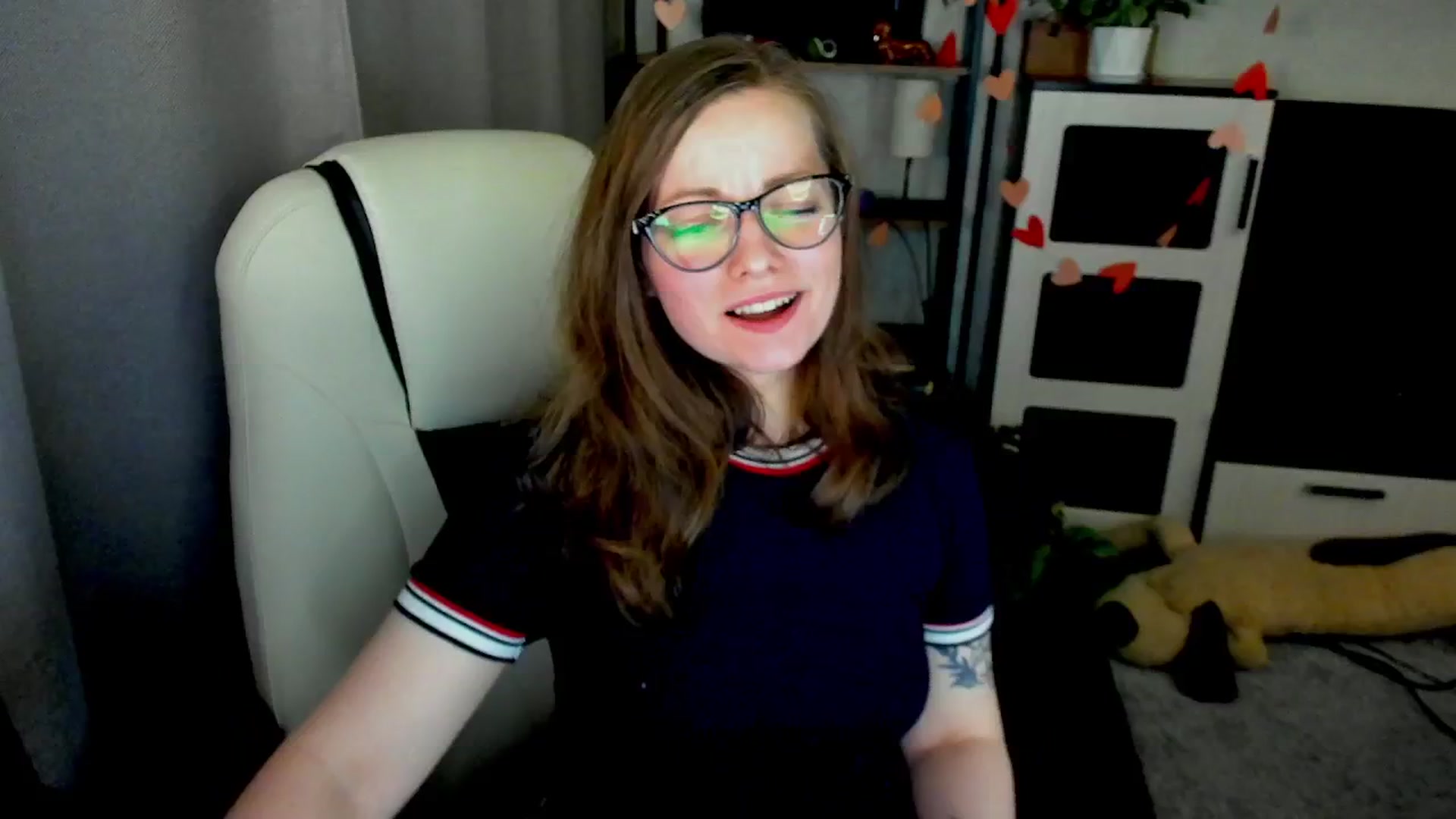 Gallery image thumbnail from MewTwo's myfreecams stream on, 03/10/2026, 23:49 image 6 of 20