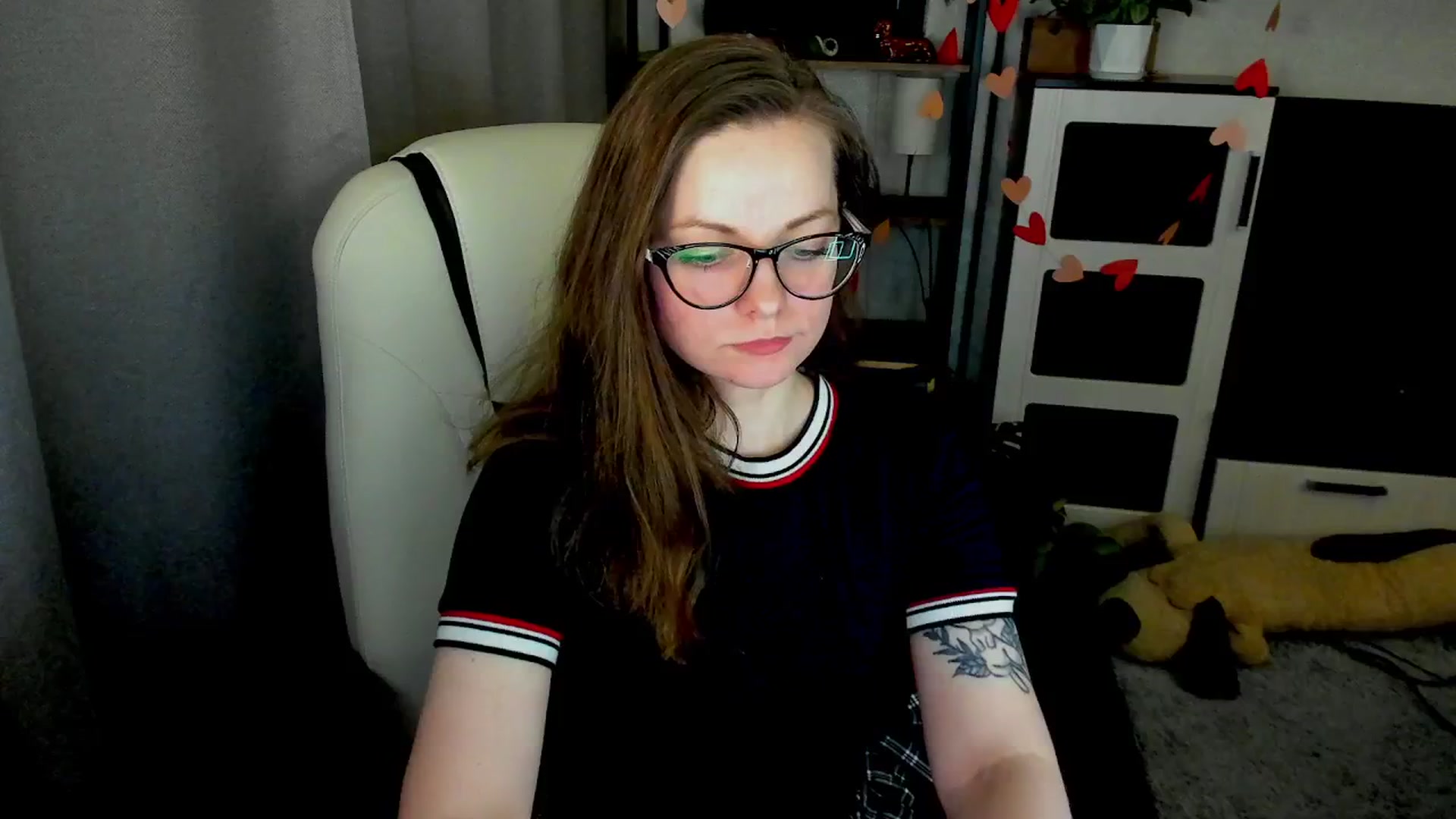 Gallery image thumbnail from MewTwo's myfreecams stream on, 03/10/2026, 23:49 image 13 of 20