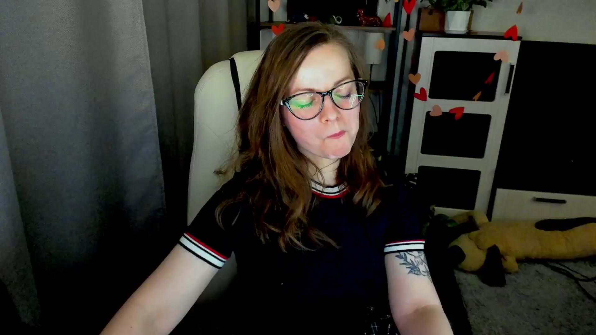 Gallery image thumbnail from MewTwo's myfreecams stream on, 03/10/2026, 23:49 image 1 of 20