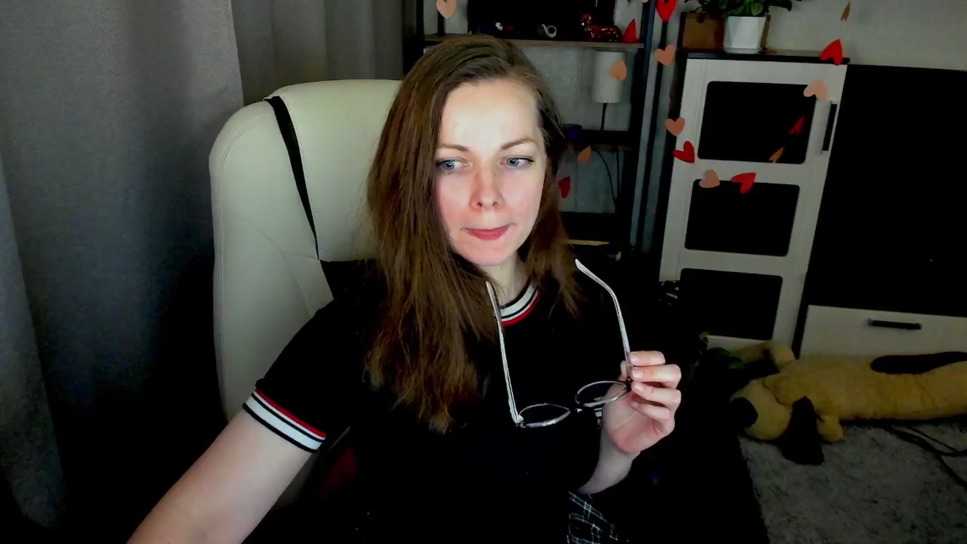 Gallery image thumbnail from MewTwo's myfreecams stream on, 03/10/2026, 23:49 image 19 of 20