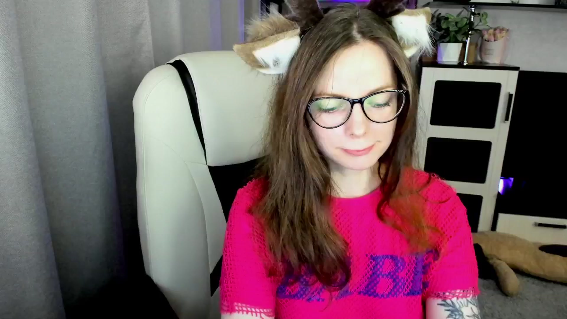 Gallery image thumbnail from MewTwo's myfreecams stream on, 04/02/2026, 14:35 image 11 of 20