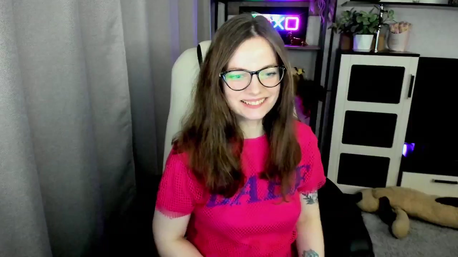 Gallery image thumbnail from MewTwo's myfreecams stream on, 04/02/2026, 14:35 image 19 of 20