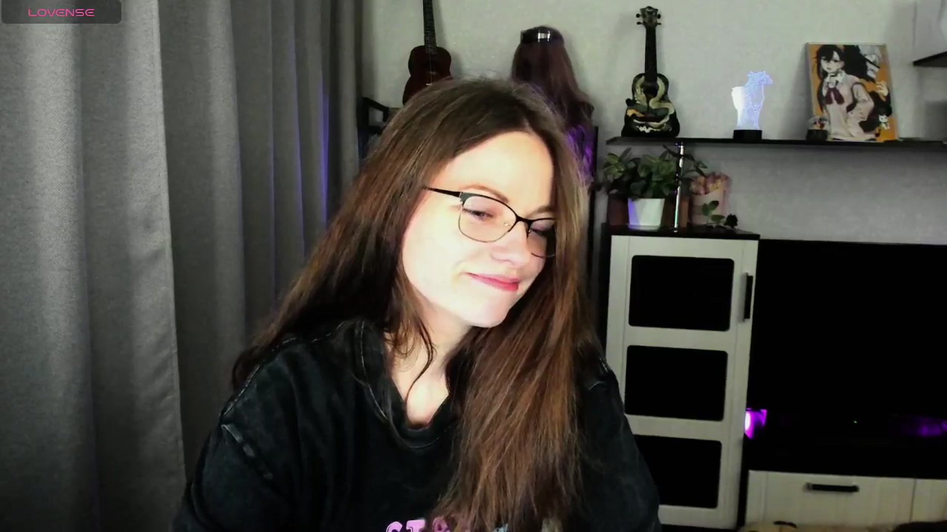 Gallery image thumbnail from MewTwo's myfreecams stream on, 05/03/2026, 24:36 image 7 of 20