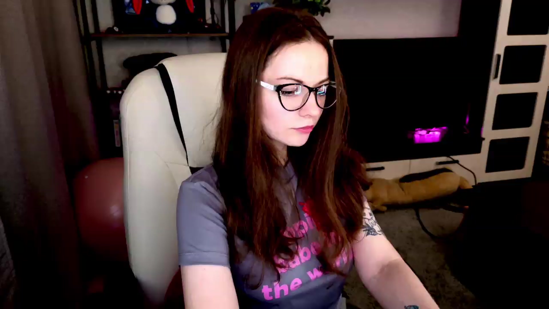 Gallery image thumbnail from MewTwo's myfreecams stream on, 08/18/2026, 01:42 image 7 of 20