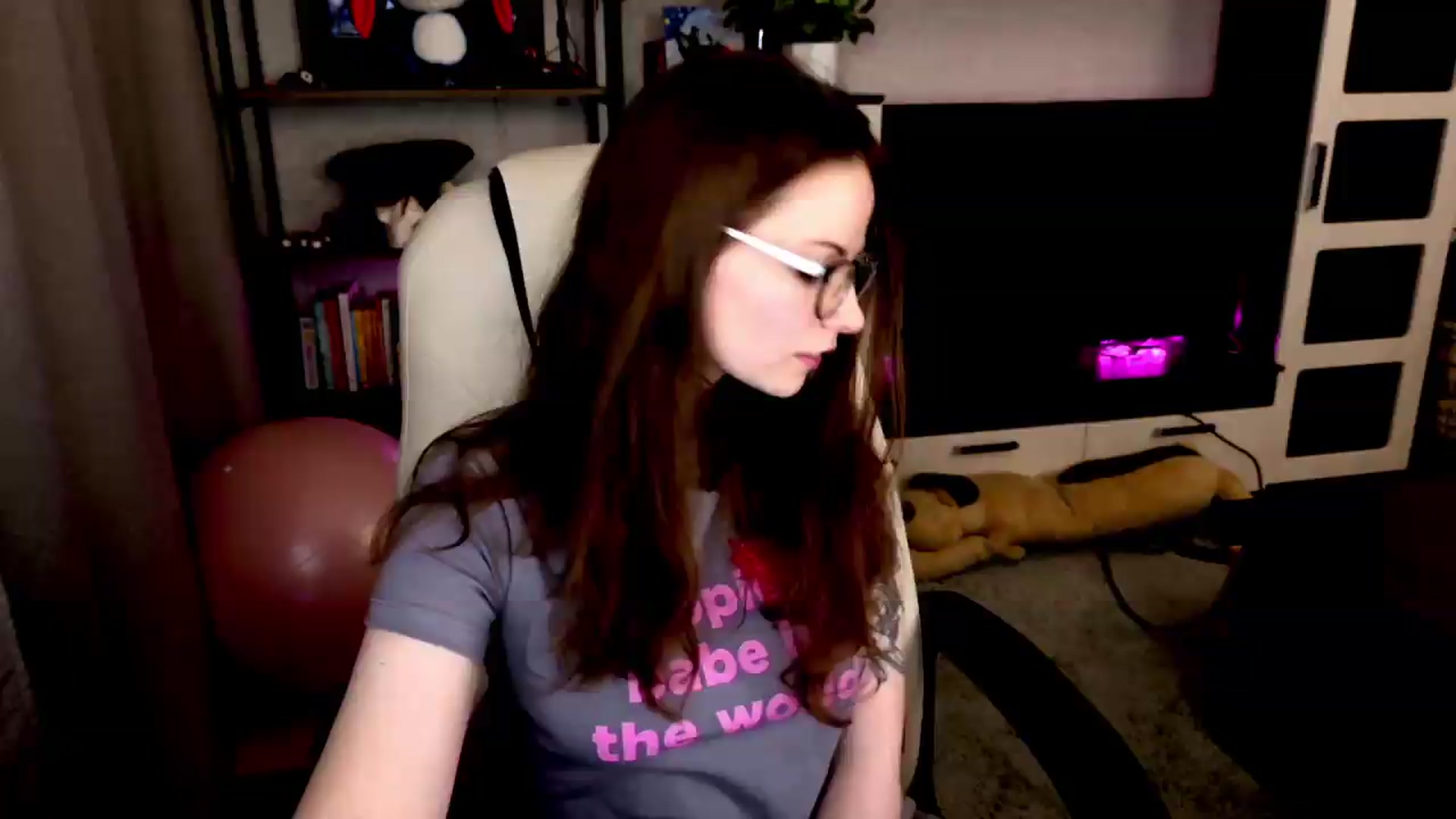 Gallery image thumbnail from MewTwo's myfreecams stream on, 08/18/2026, 01:42 image 3 of 20