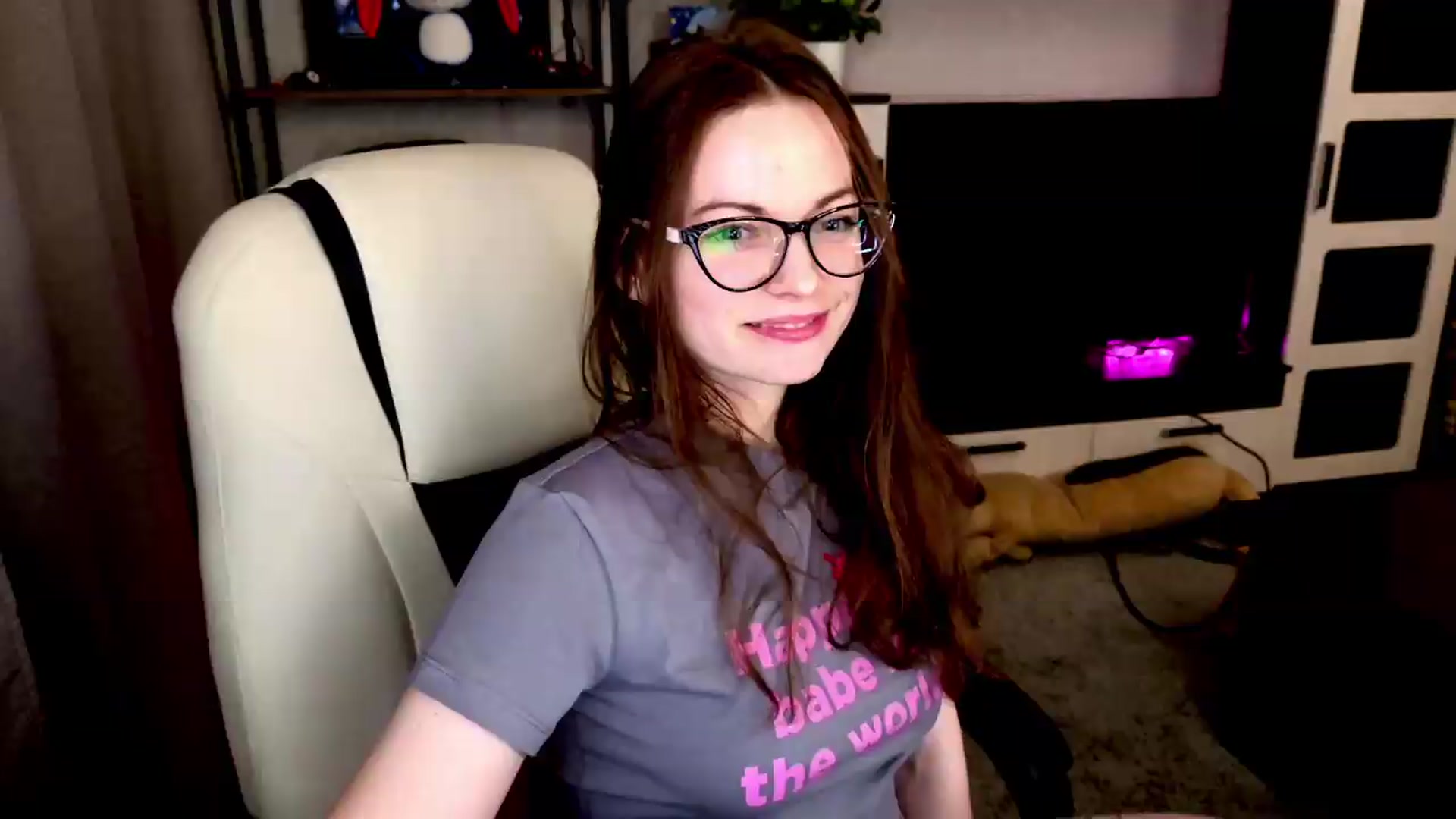 Gallery image thumbnail from MewTwo's myfreecams stream on, 08/18/2026, 01:42 image 17 of 20