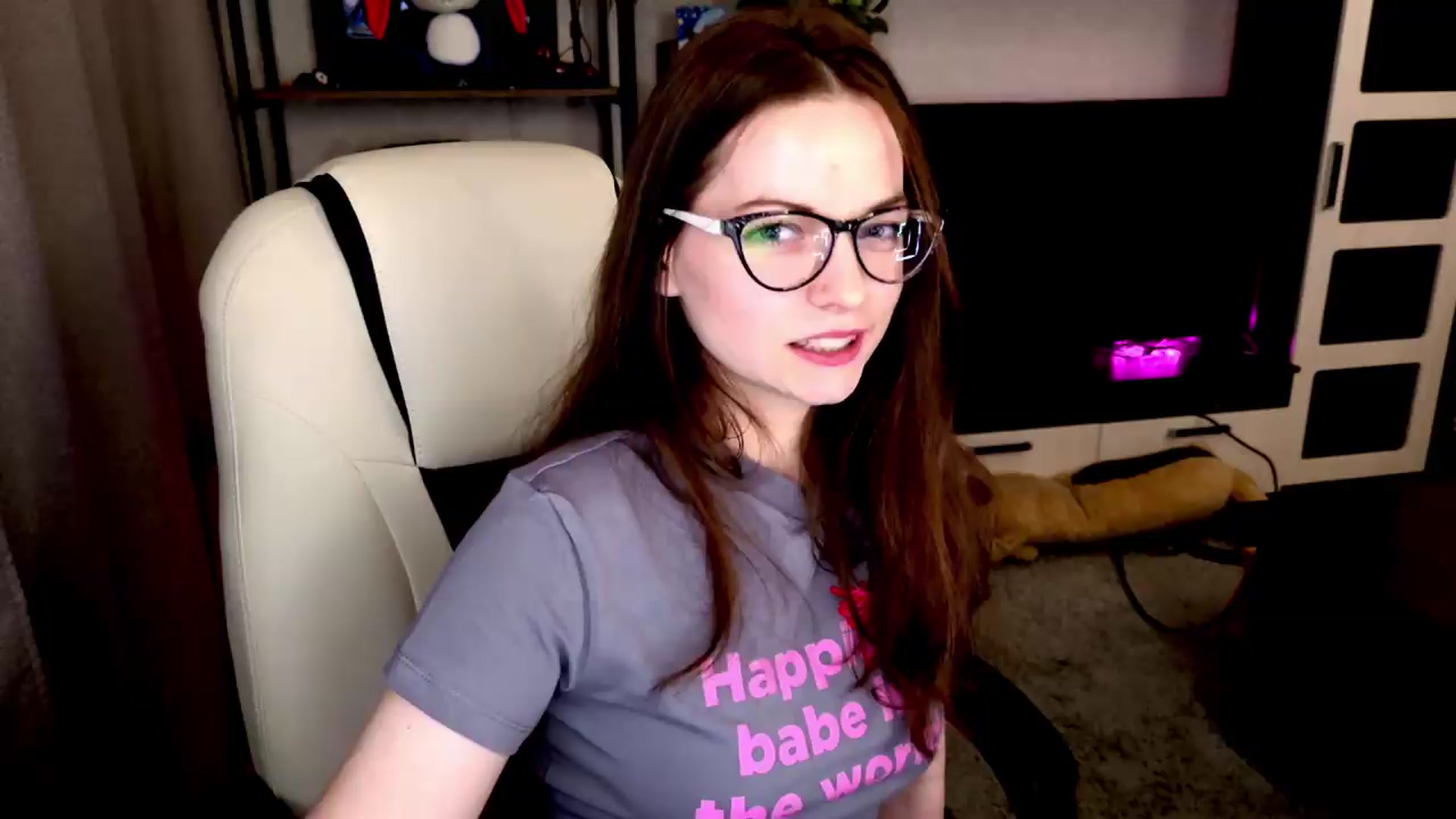 Gallery image thumbnail from MewTwo's myfreecams stream on, 08/18/2026, 01:42 image 19 of 20