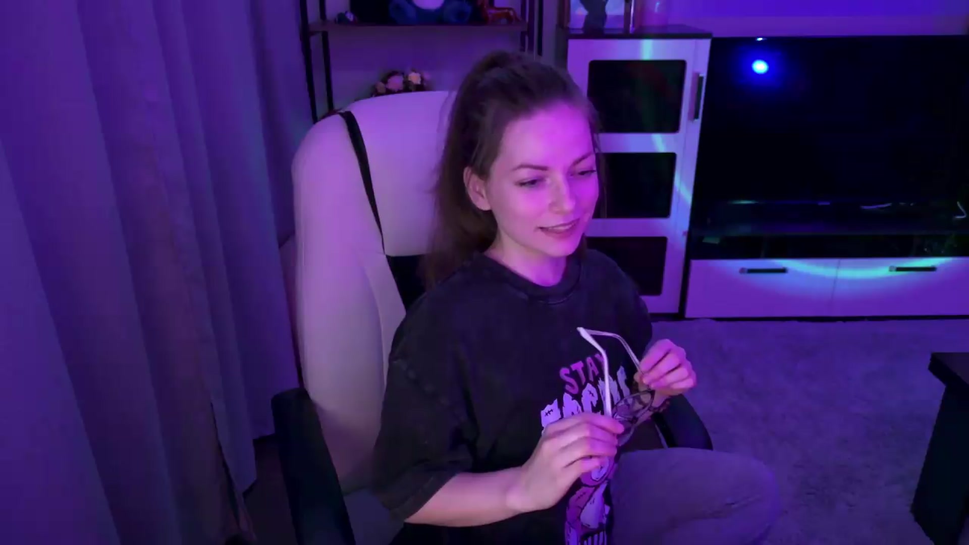 Gallery image thumbnail from MewTwoBDAY's myfreecams stream on, 06/29/2026, 18:59 image 2 of 20