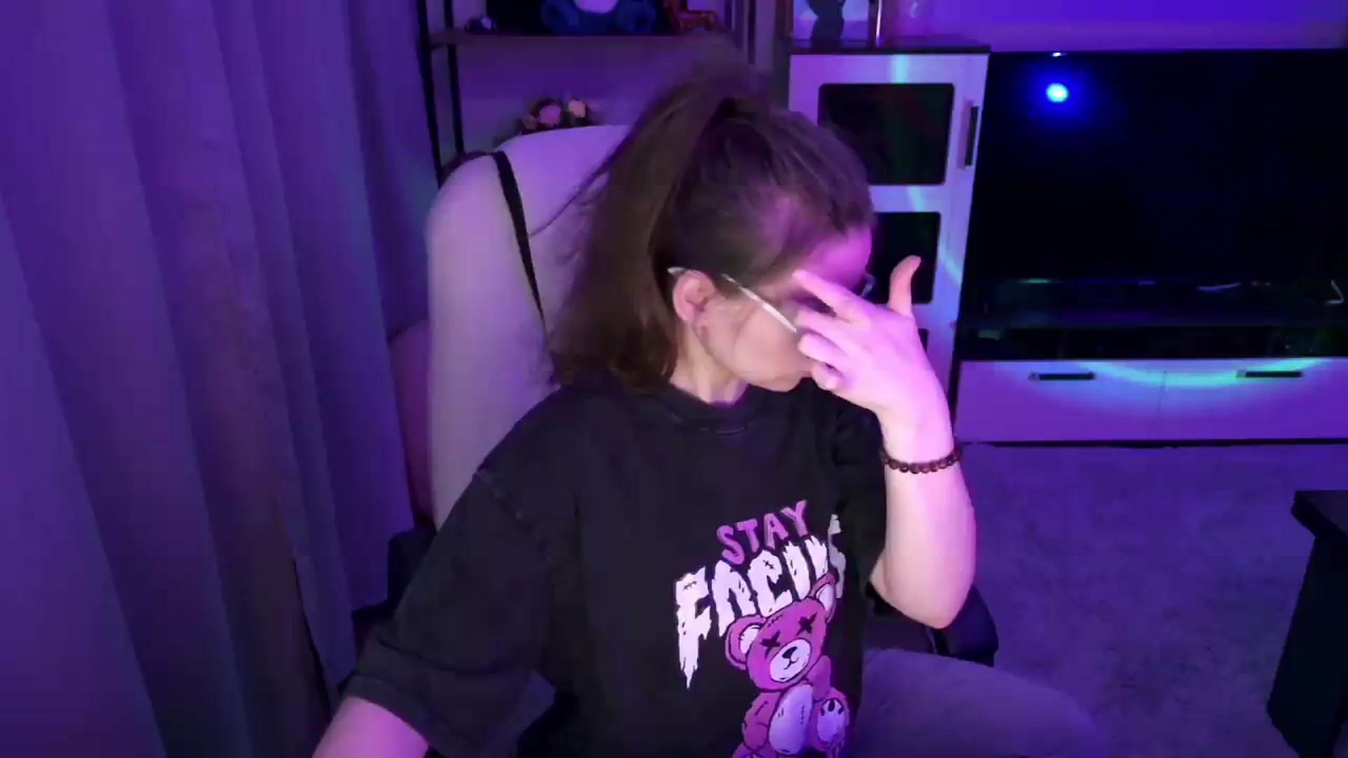 Gallery image thumbnail from MewTwoBDAY's myfreecams stream on, 06/29/2026, 18:59 image 1 of 20