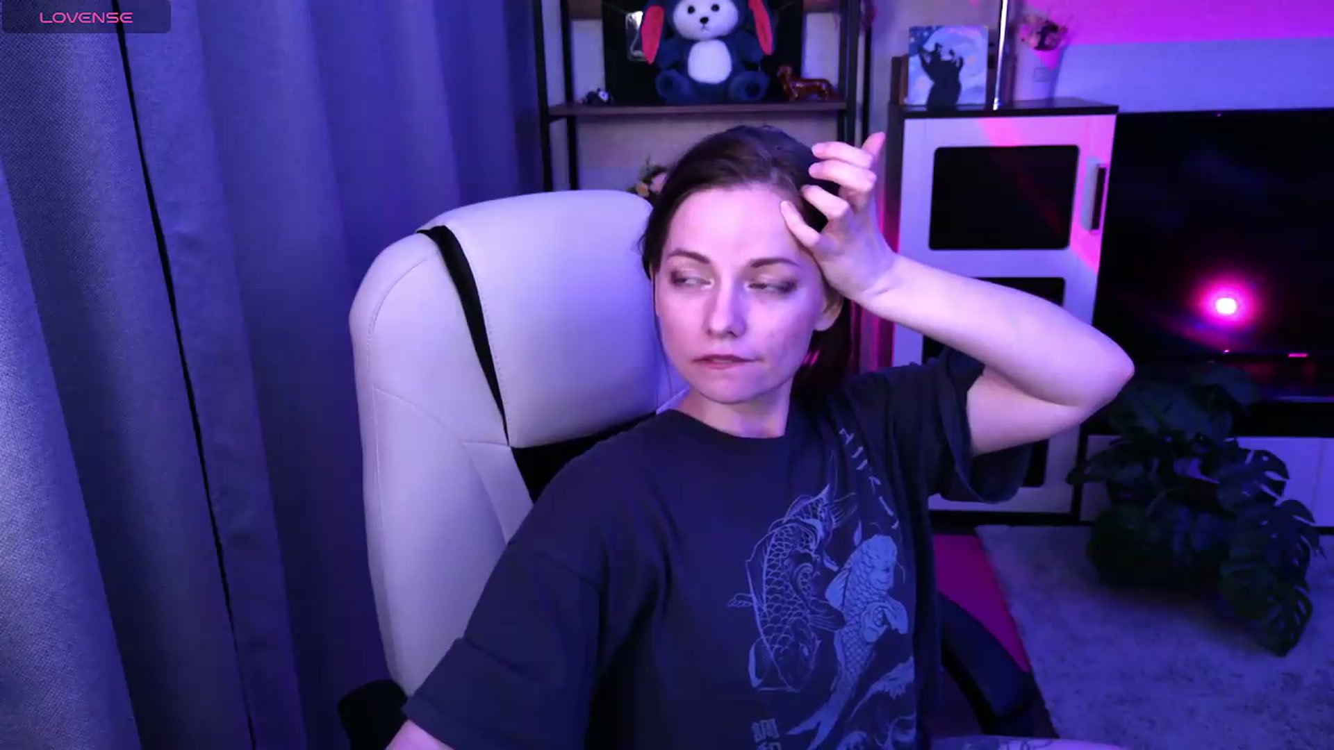 Gallery image thumbnail from MewTwoBDAY's myfreecams stream on, 07/01/2026, 20:40 image 19 of 20