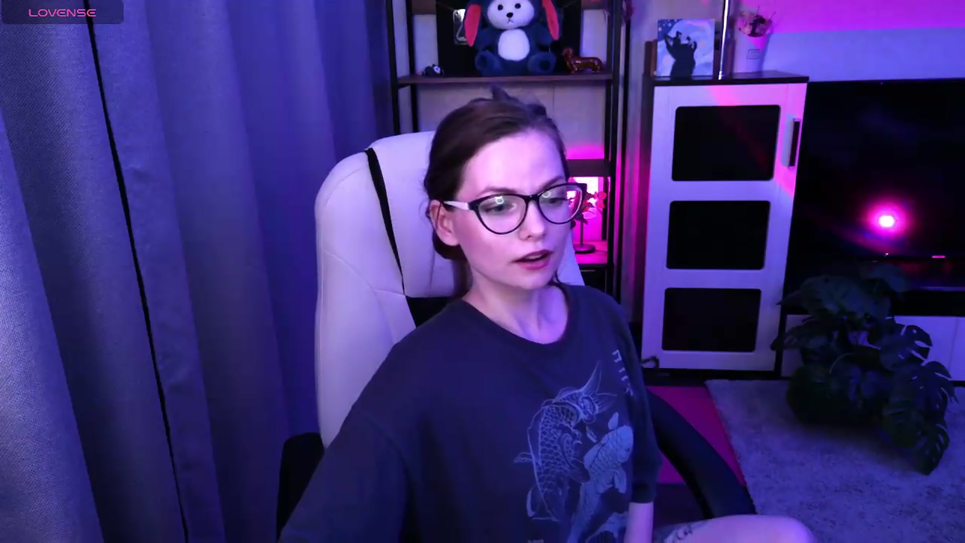 Gallery image thumbnail from MewTwoBDAY's myfreecams stream on, 07/01/2026, 20:40 image 16 of 20