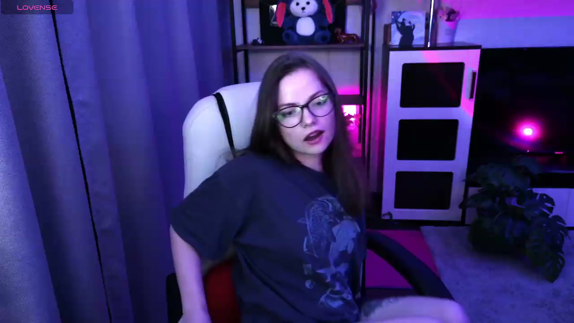 Gallery image thumbnail from MewTwoBDAY's myfreecams stream on, 07/01/2026, 20:40 image 15 of 20