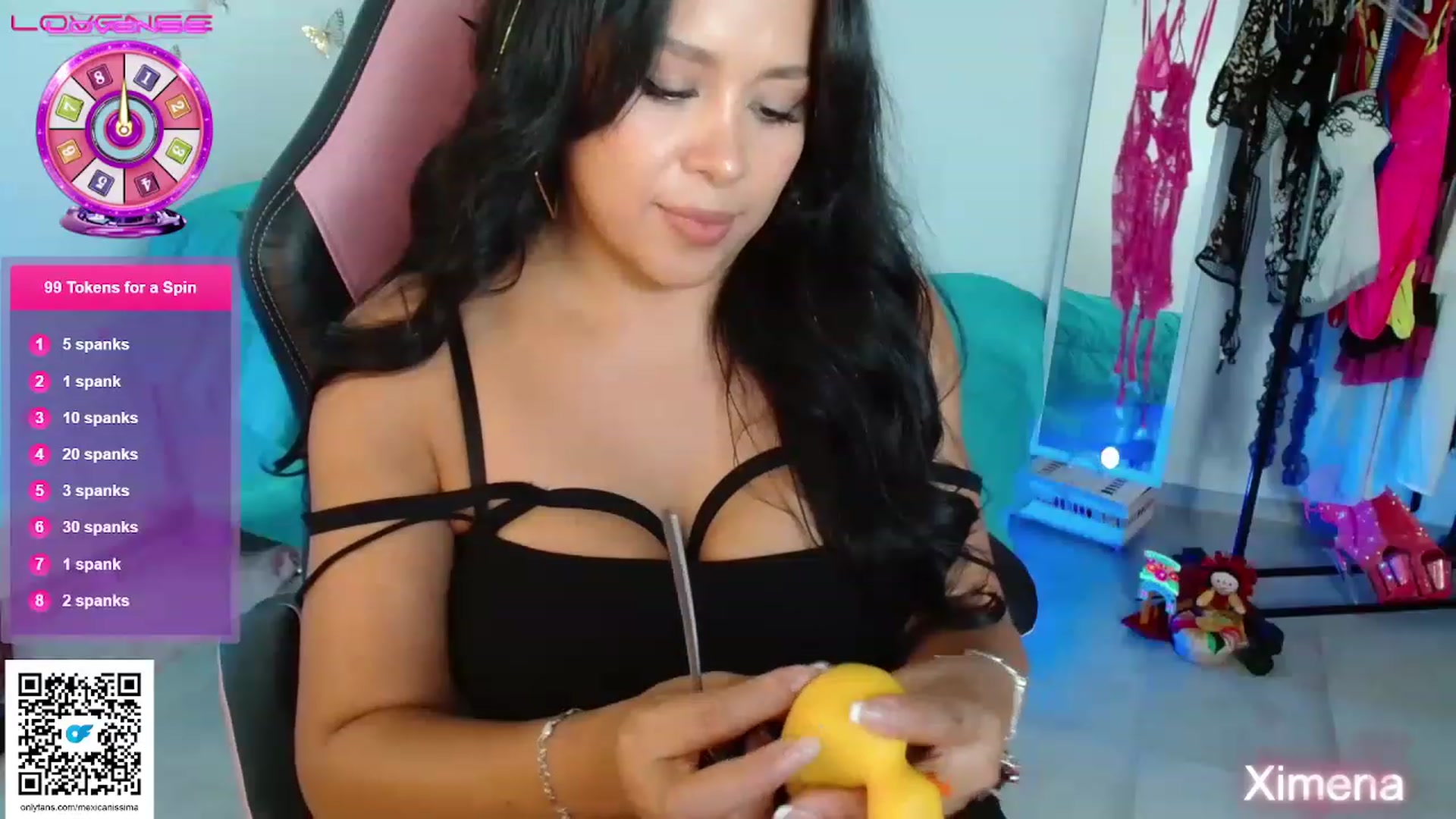 Gallery image thumbnail from Mexicanissima's myfreecams stream on, 07/01/2023, 21:04 image 5 of 20
