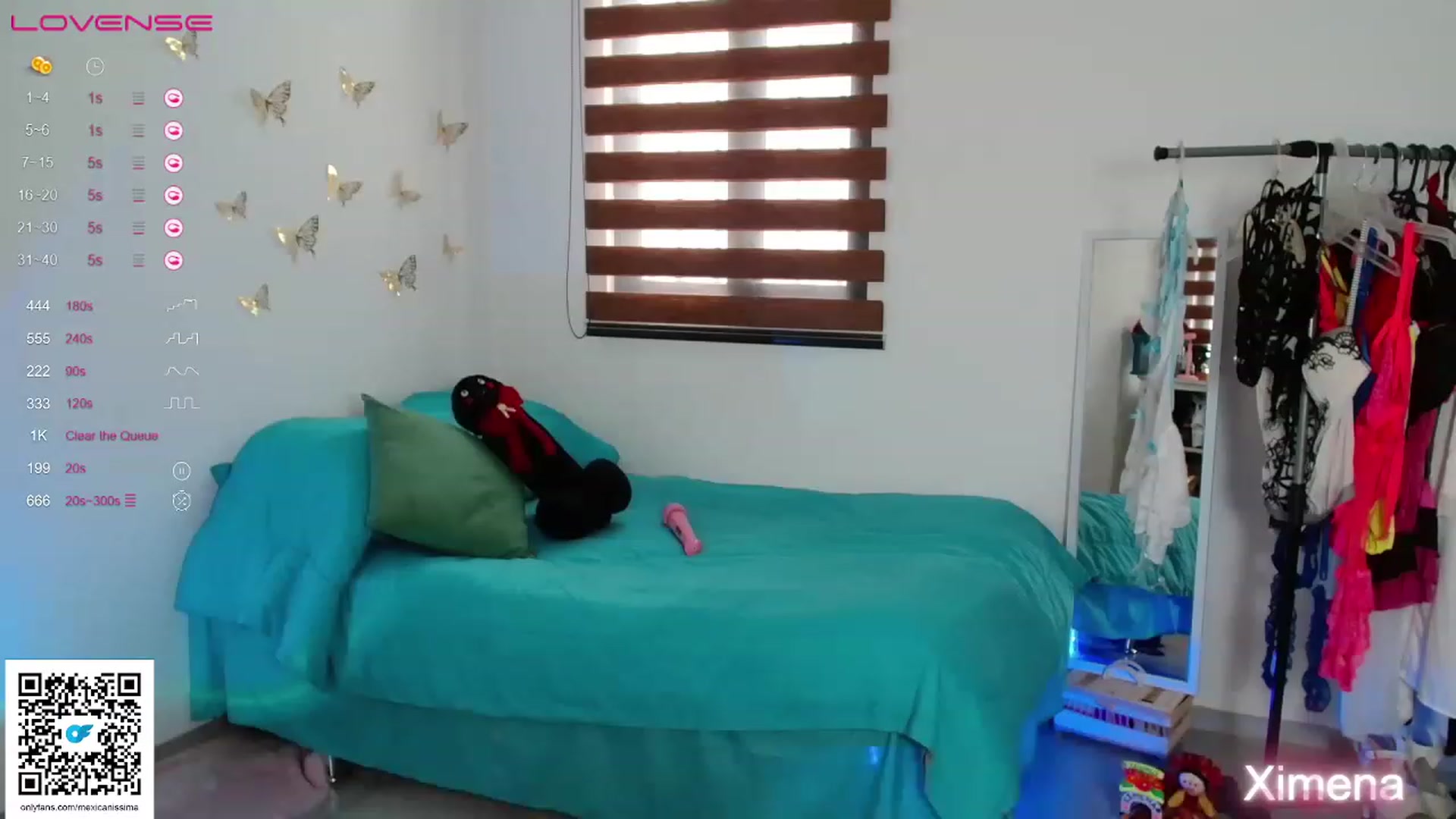 Gallery image thumbnail from Mexicanissima's myfreecams stream on, 07/04/2023, 20:13 image 12 of 20