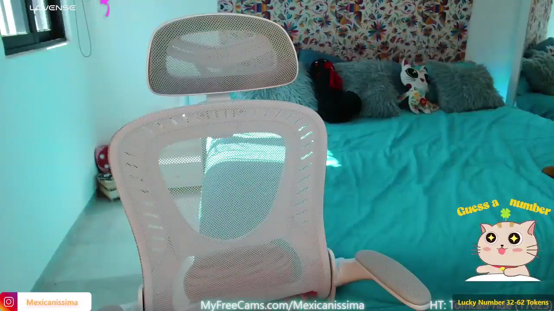 Gallery image thumbnail from Mexicanissima's myfreecams stream on, 01/21/2026, 20:32 image 10 of 20