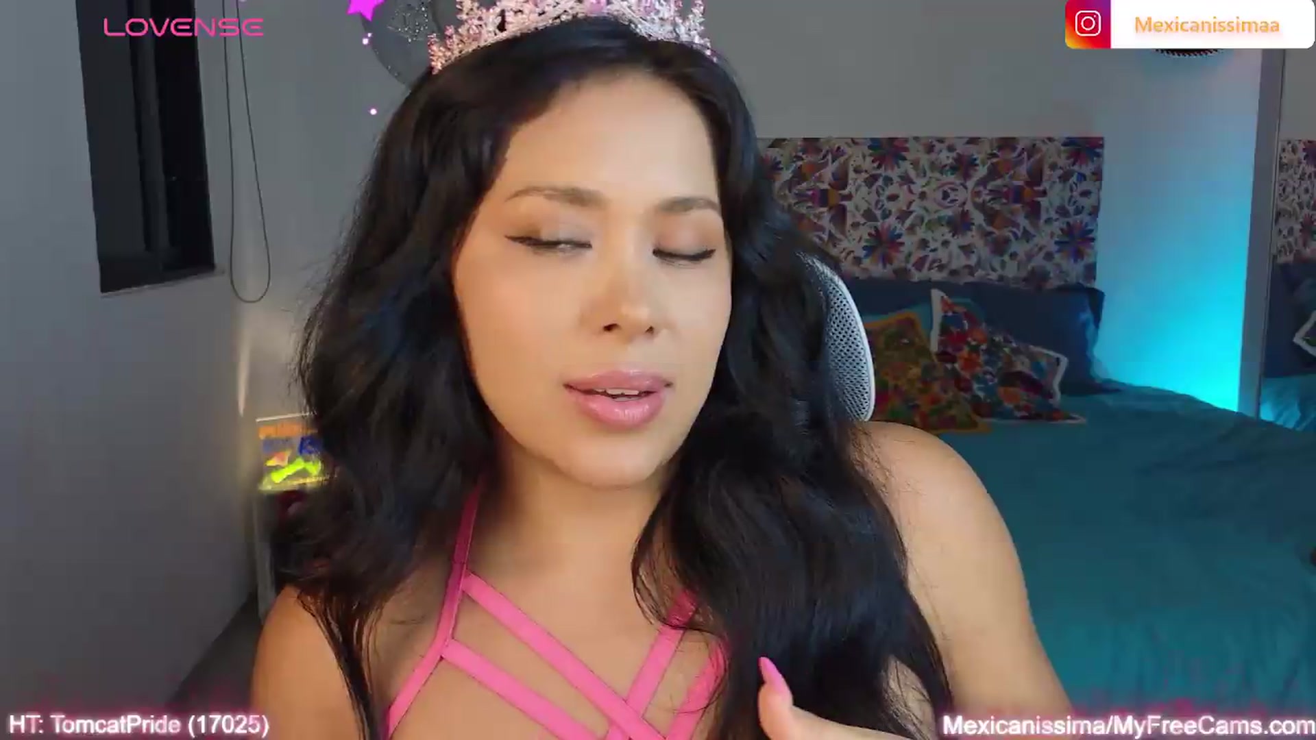 Gallery image thumbnail from Mexicanissima's myfreecams stream on, 08/12/2026, 01:08 image 15 of 20