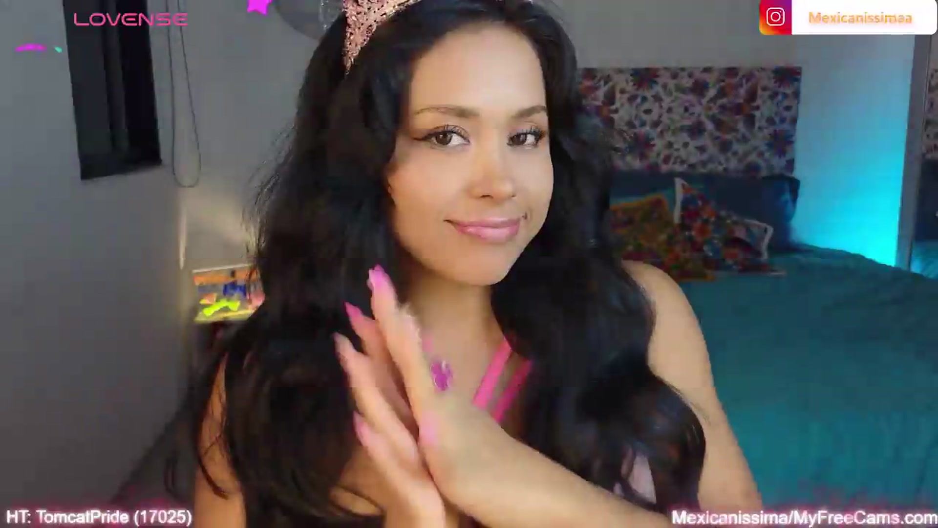 Gallery image thumbnail from Mexicanissima's myfreecams stream on, 08/12/2026, 01:08 image 11 of 20
