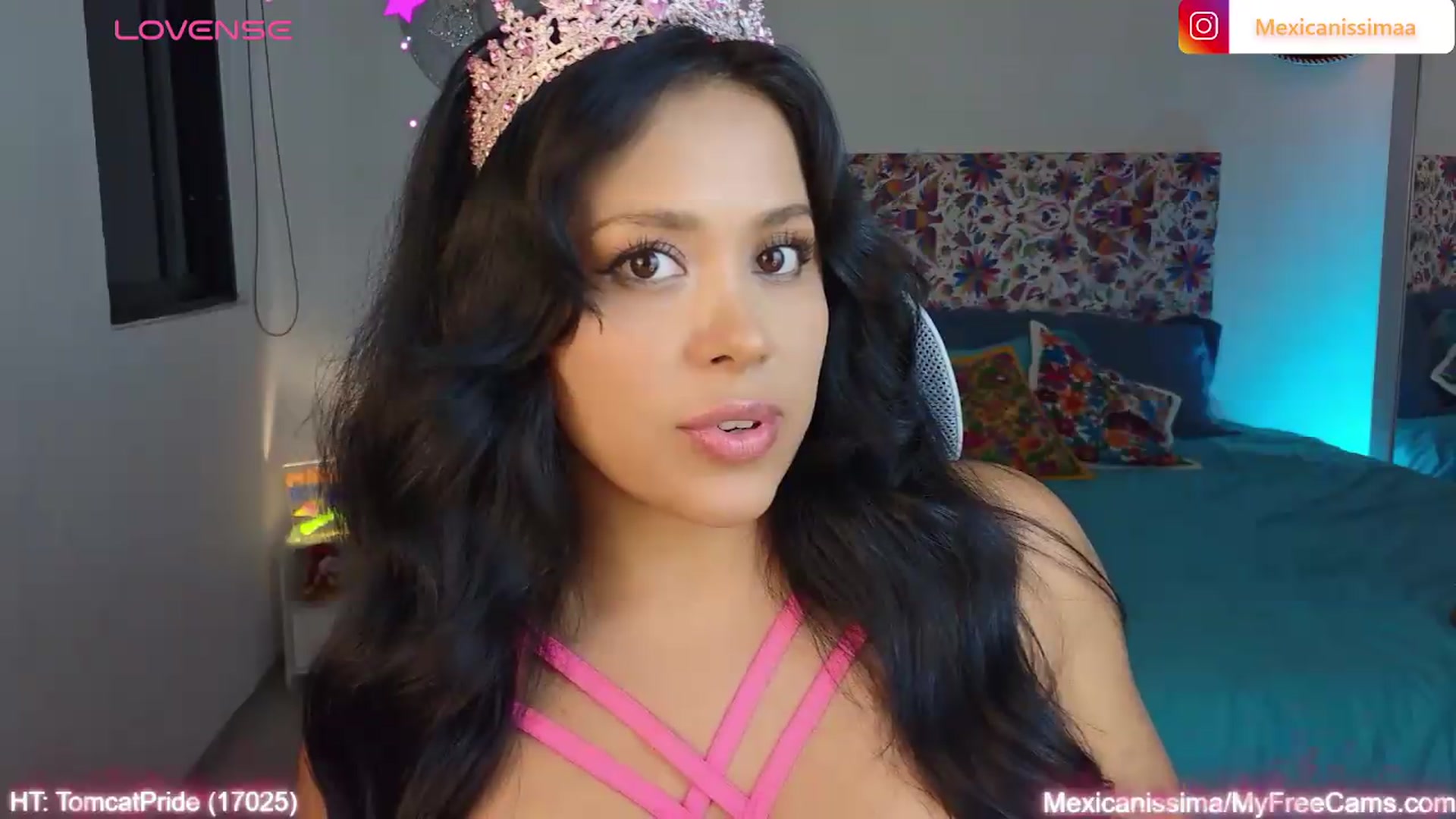 Gallery image thumbnail from Mexicanissima's myfreecams stream on, 08/12/2026, 01:08 image 16 of 20