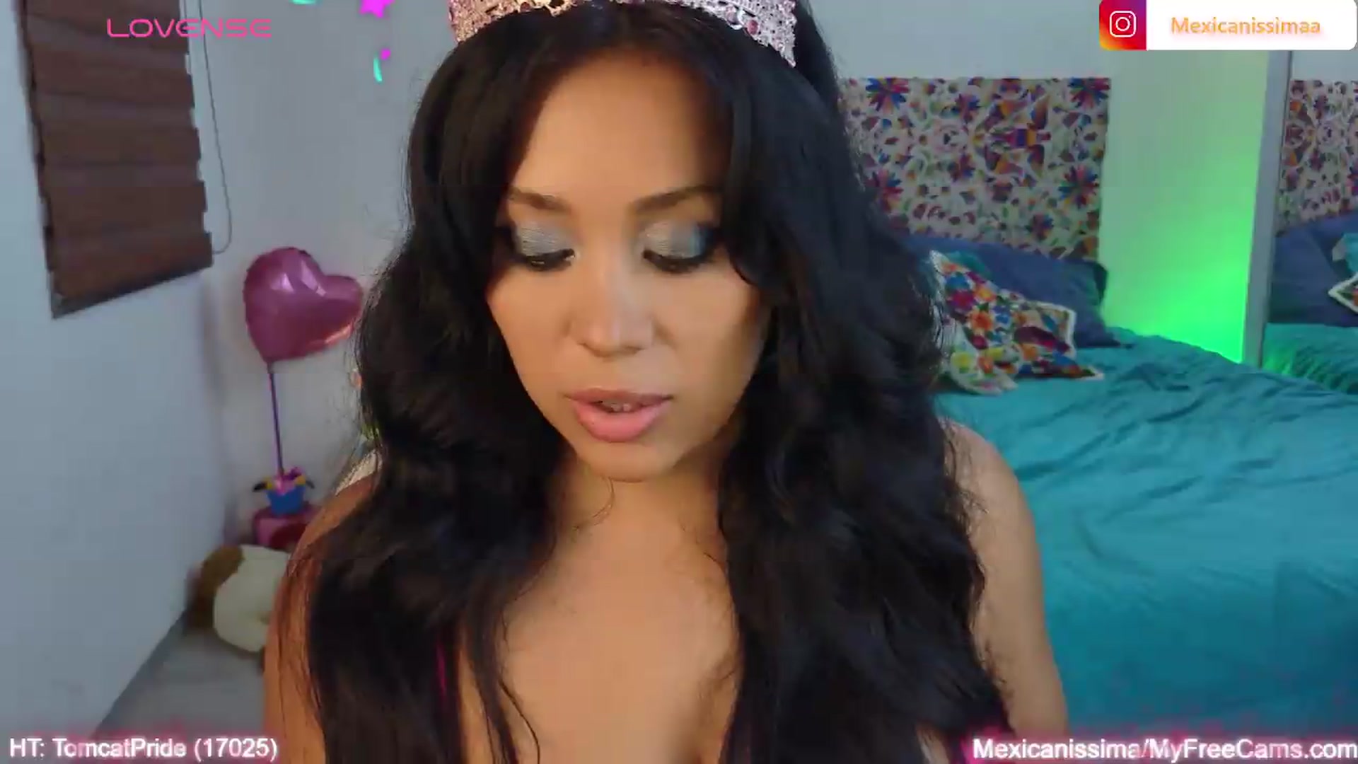 Gallery image thumbnail from Mexicanissima's myfreecams stream on, 08/13/2026, 01:11 image 5 of 20