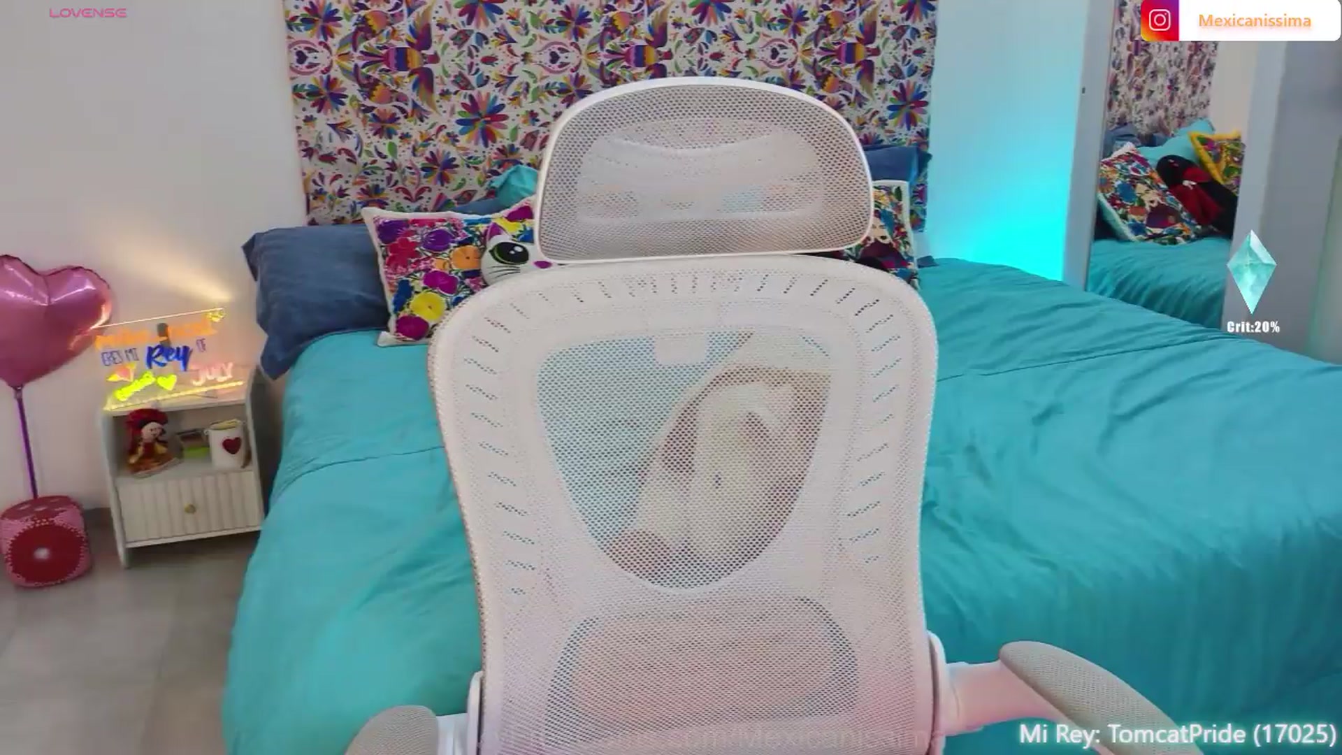 Gallery image thumbnail from Mexicanissima's myfreecams stream on, 08/29/2026, 24:27 image 11 of 20