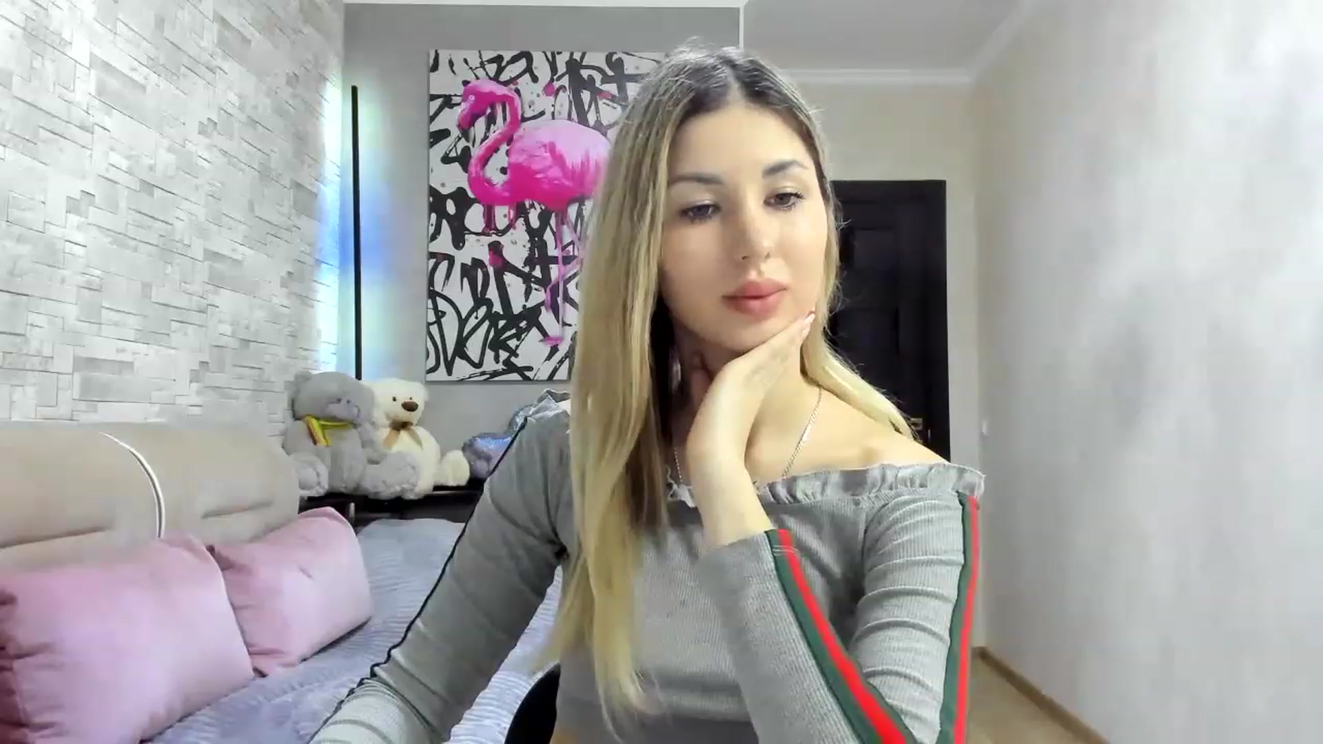 Gallery image thumbnail from Mexika's myfreecams stream on, 11/20/2022, 21:13 image 17 of 20