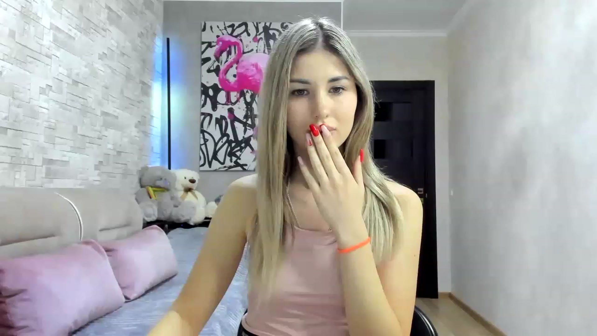 Gallery image thumbnail from Mexika's myfreecams stream on, 11/27/2022, 18:26 image 4 of 20